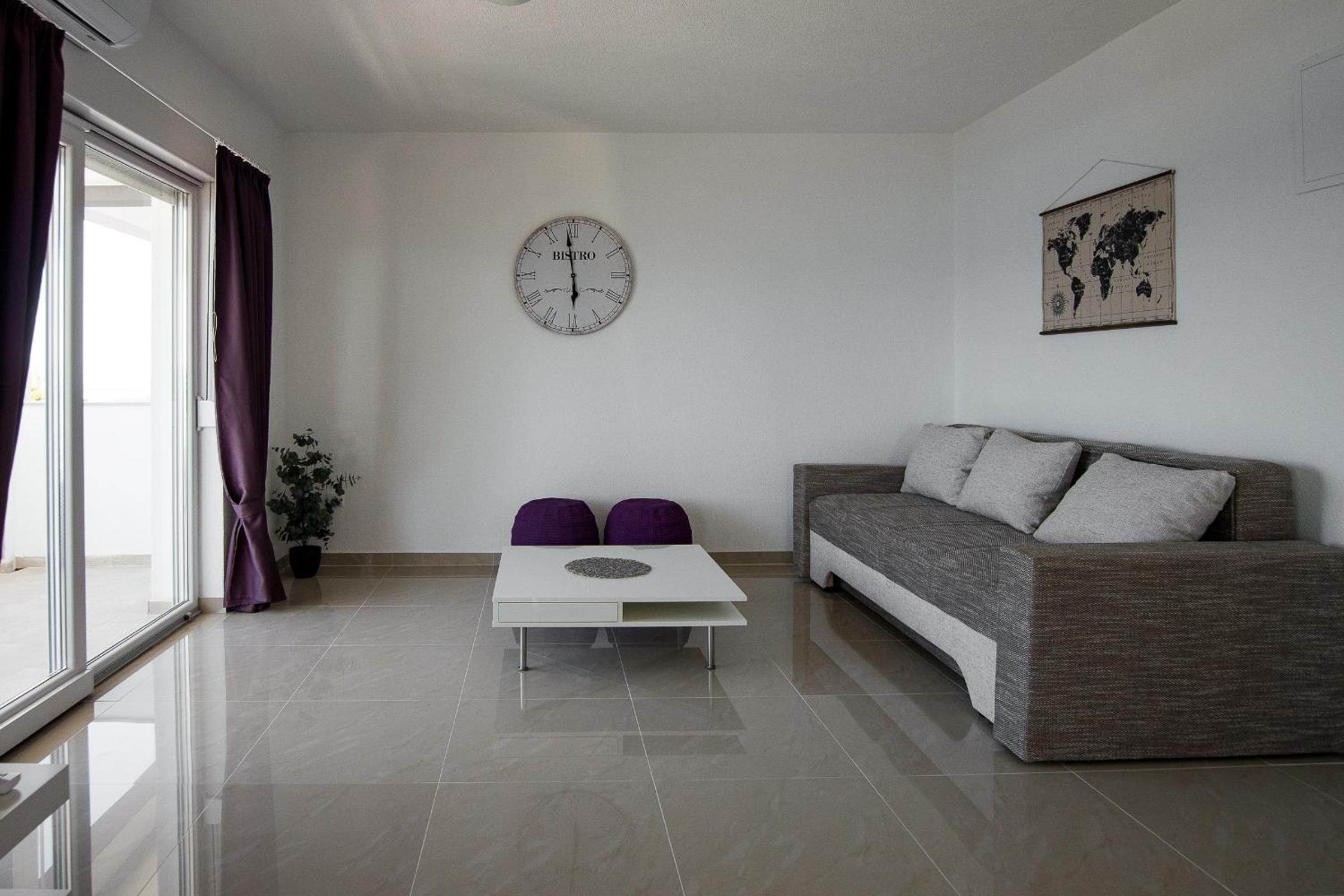 Apartment with Sea View