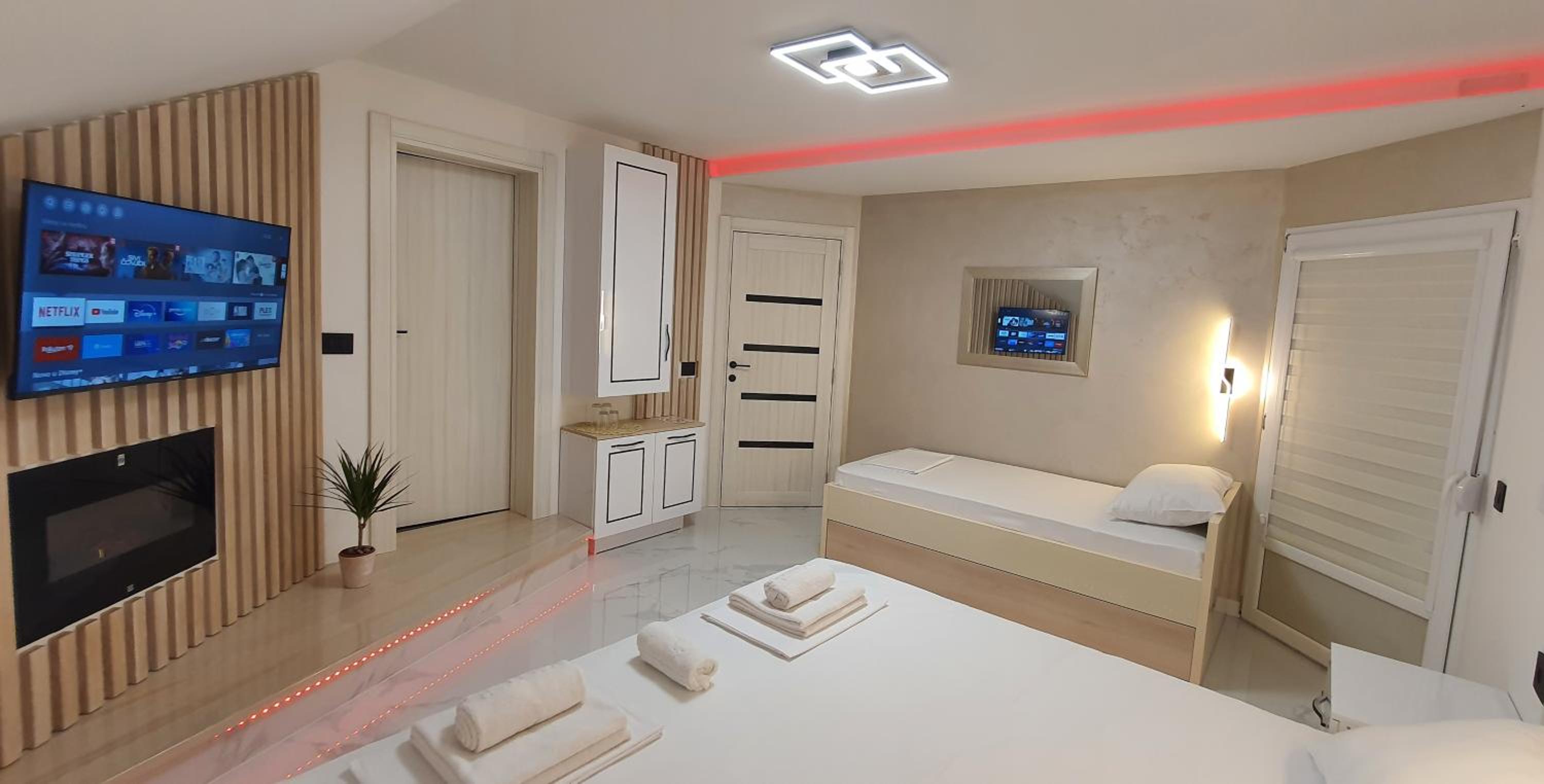 Quadruple Room with Terrace photo 1