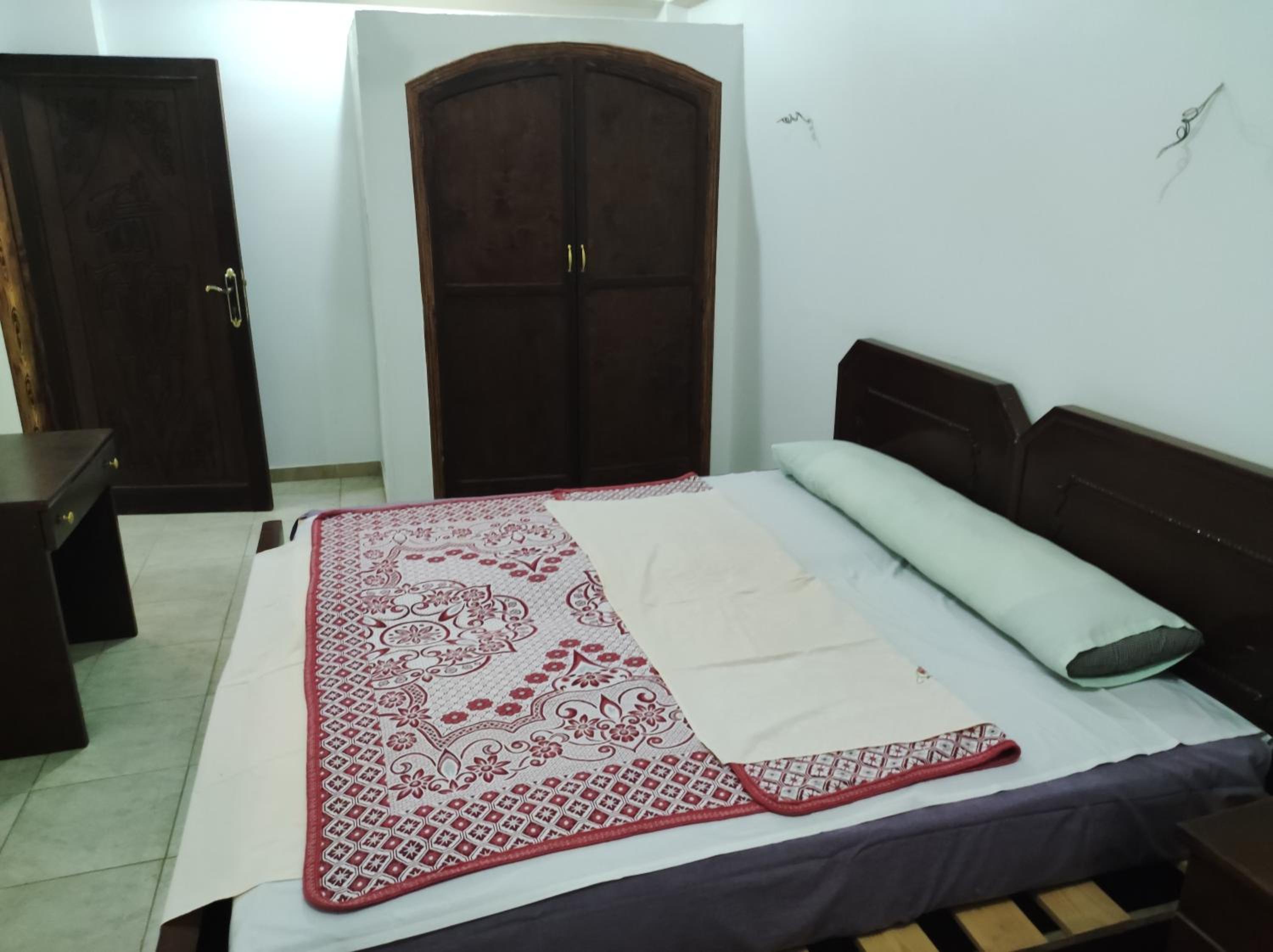 Two-Bedroom Apartment - Photo 6