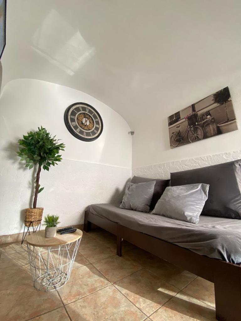 Two-Bedroom Villa - Photo 18