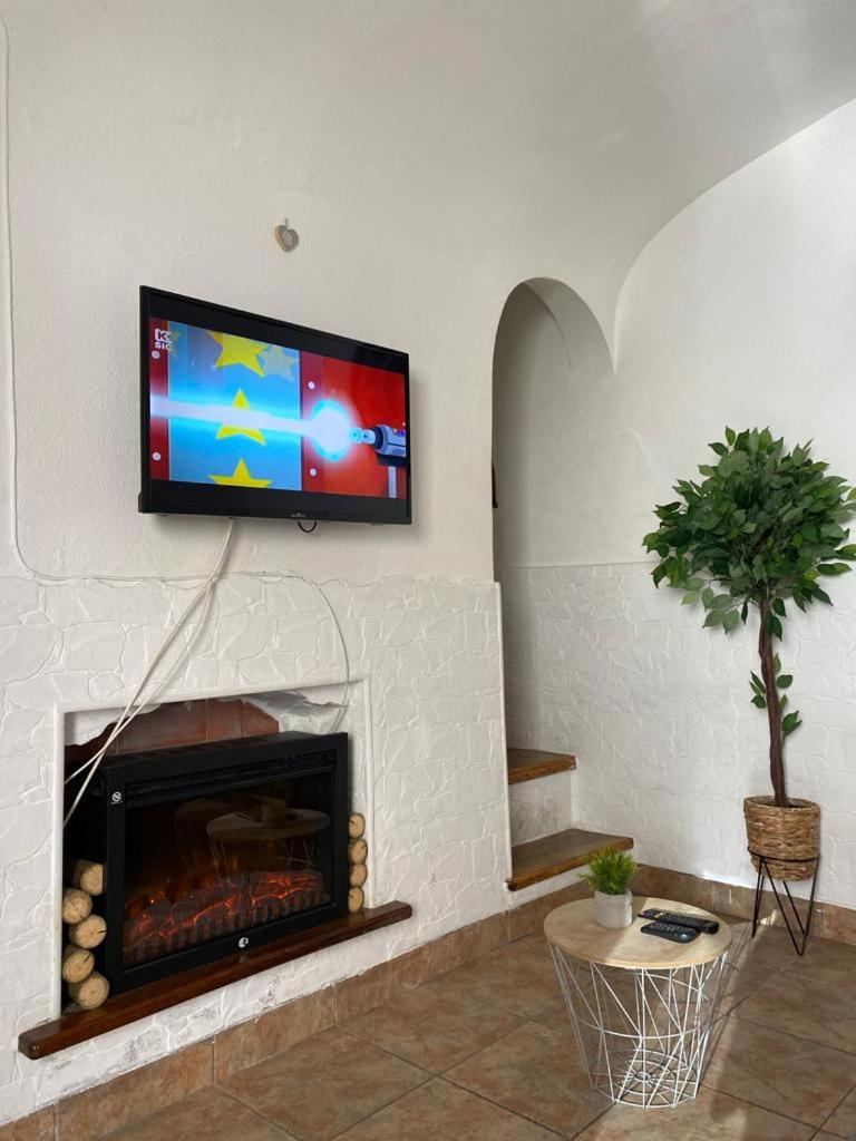 Two-Bedroom Villa - Photo 22