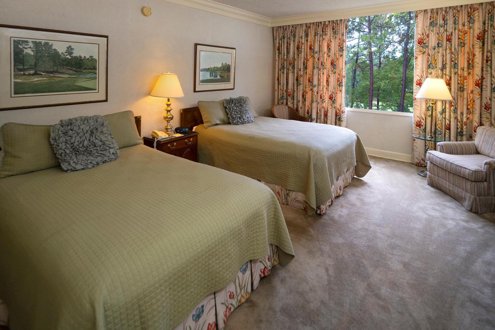 Double Room with Two Double Beds photo 2