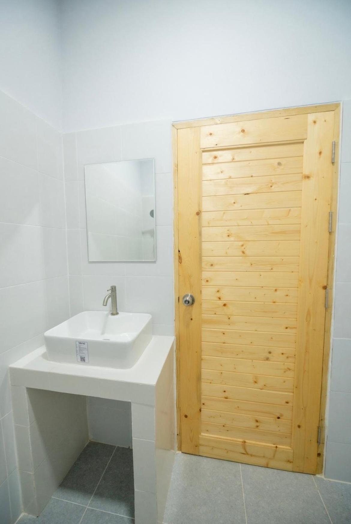 Deluxe Double Room - Photo 14