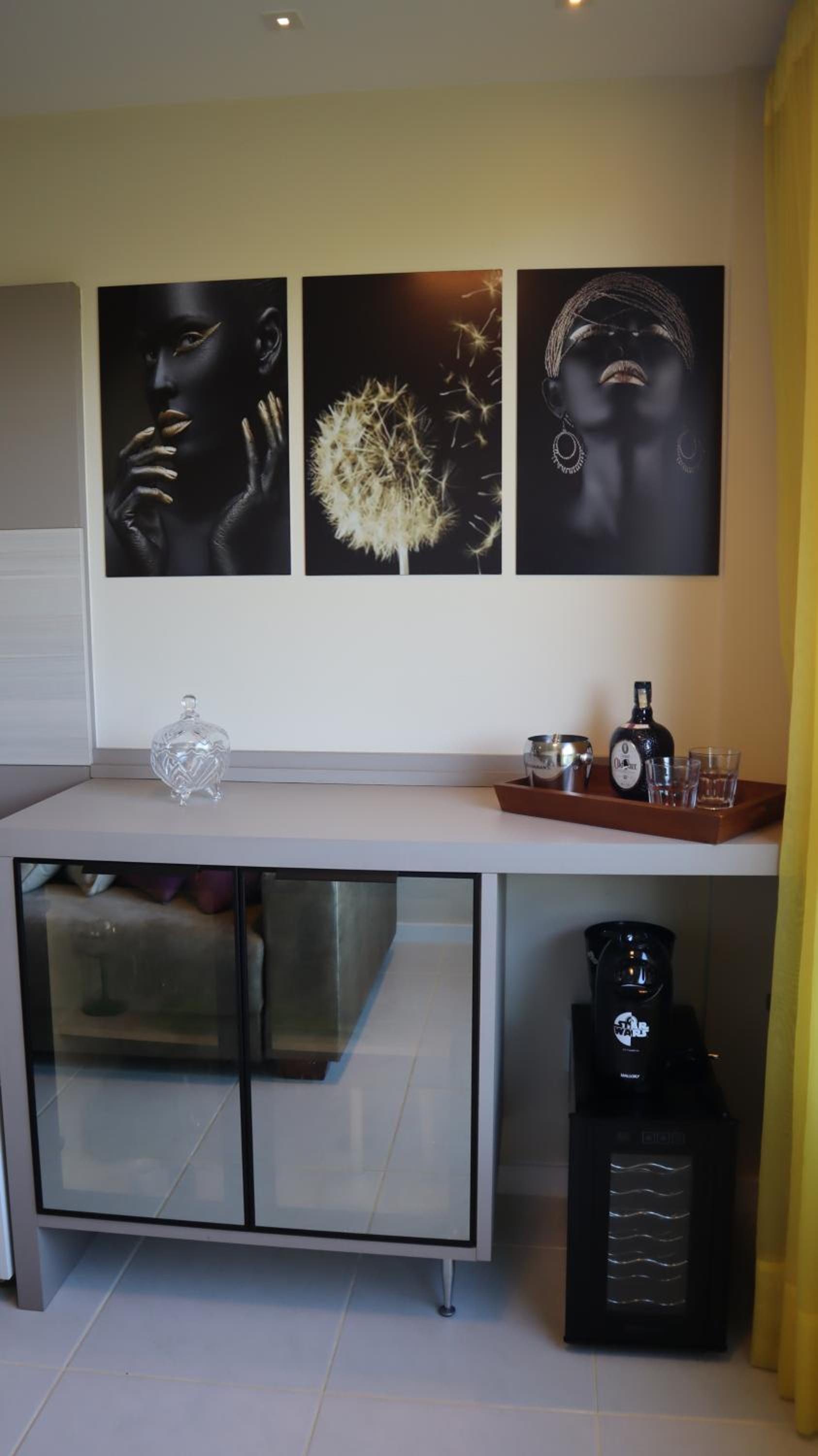 Apartment with Lake View - Photo 9