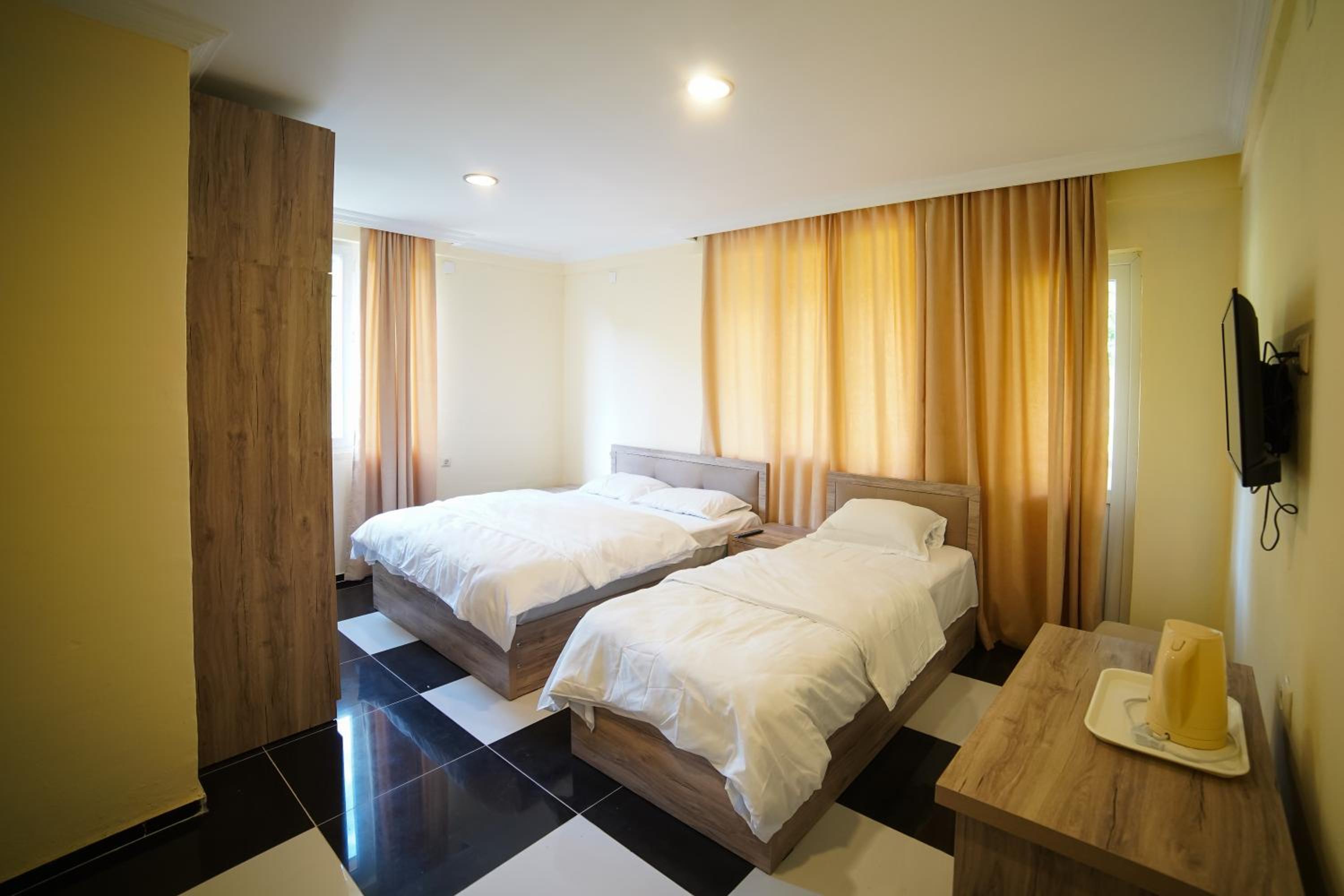 Family Suite with Balcony photo 1