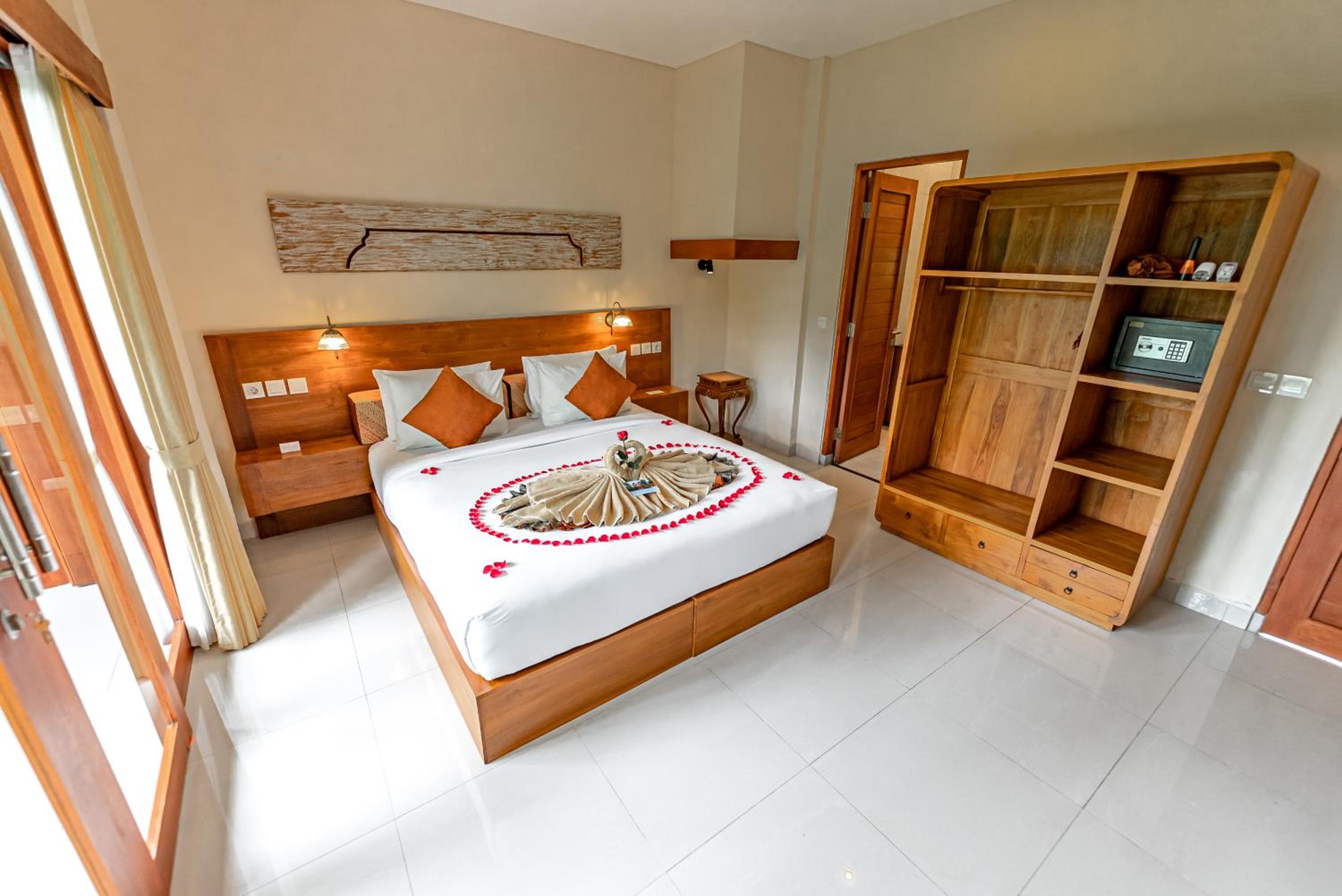 Superior Double or Twin Room with Garden View - Photo 9