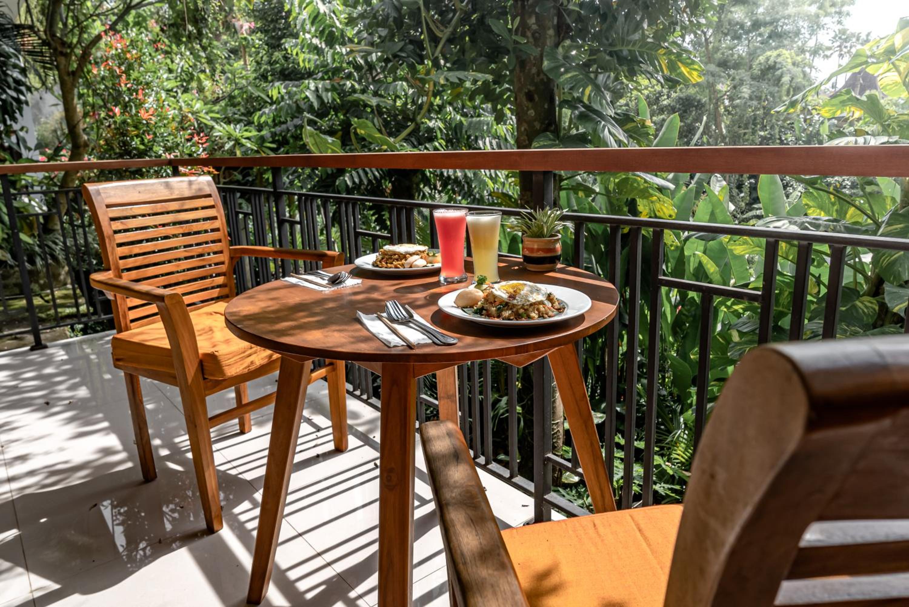 Superior Double or Twin Room with Garden View - Photo 11