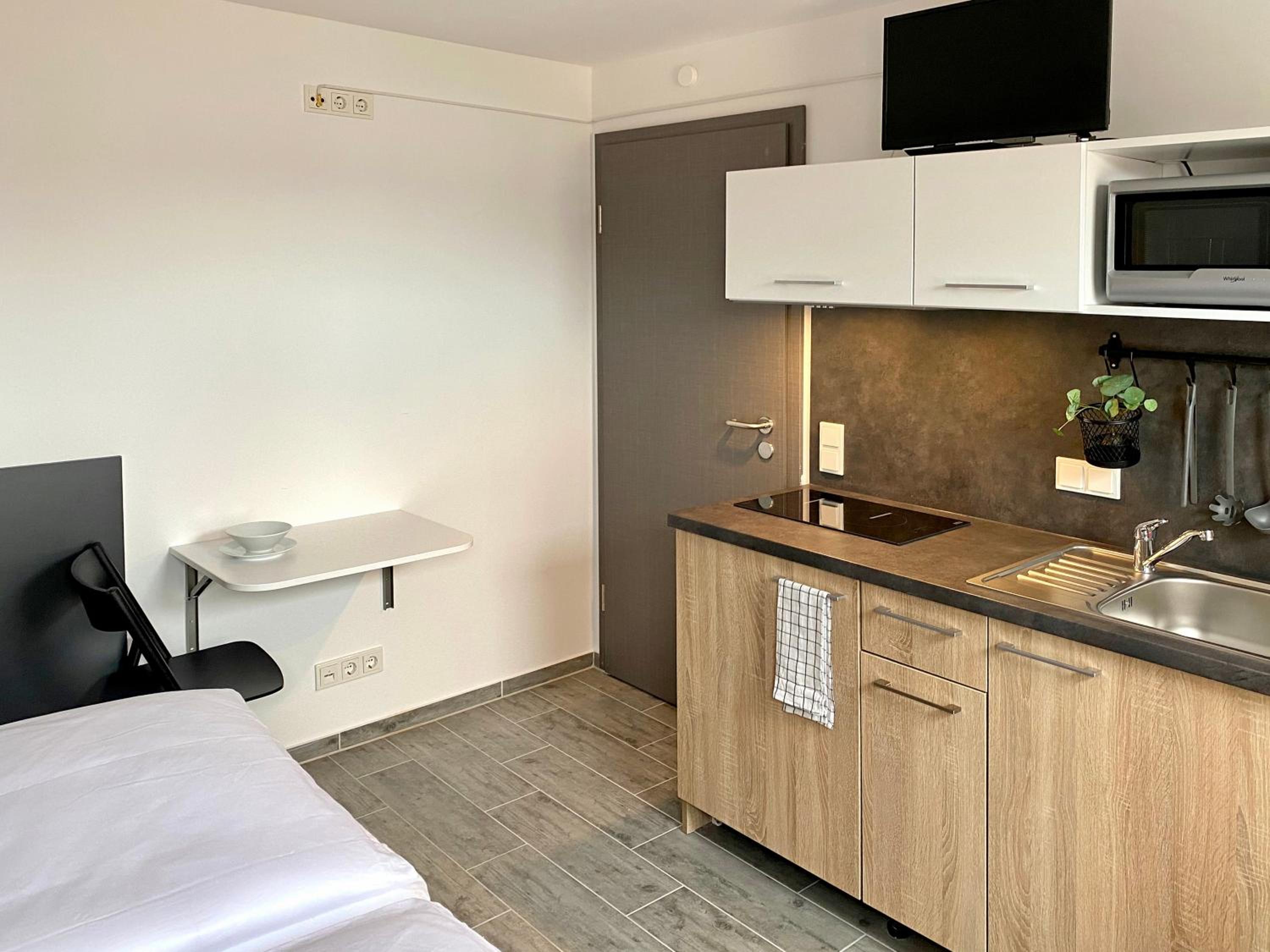 Standard Double Room photo 3