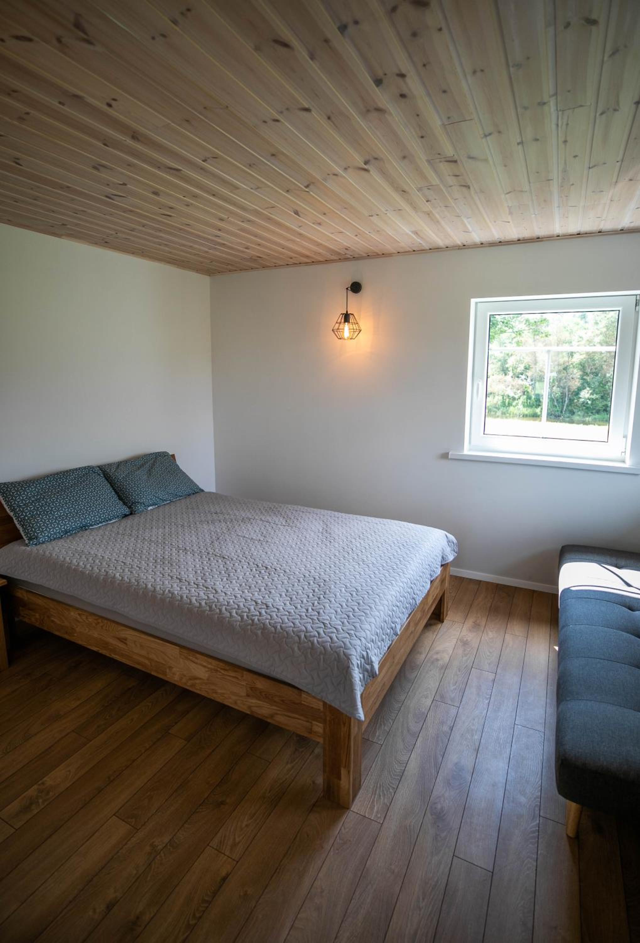 Two-Bedroom Apartment - Photo 9