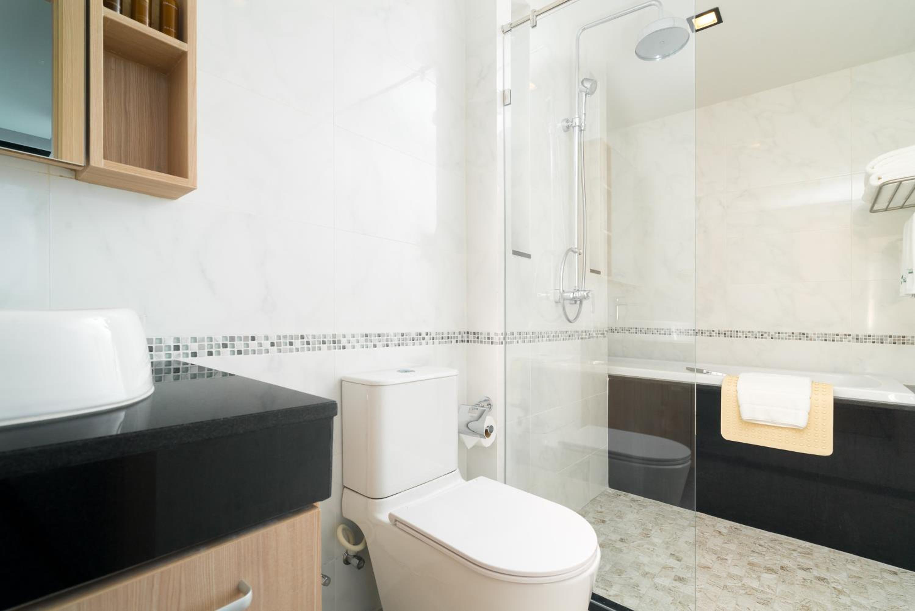 Three-Bedroom Suite photo 2