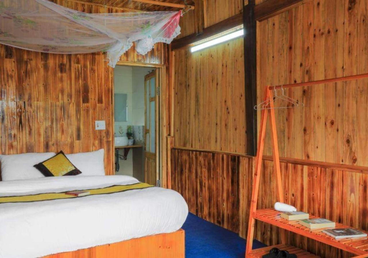 Deluxe Bungalow photo 2