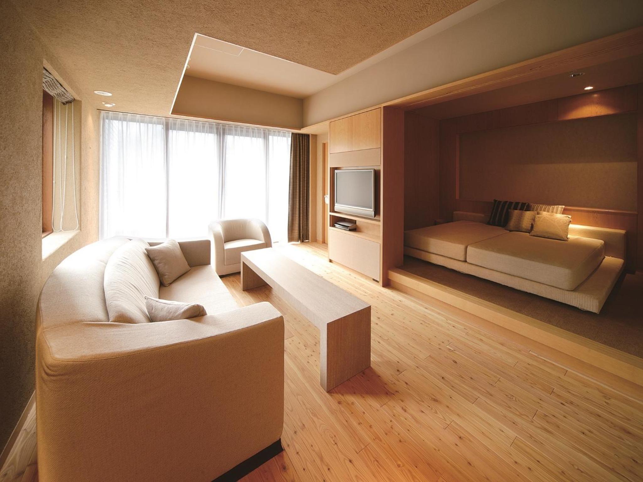 Superior Suite