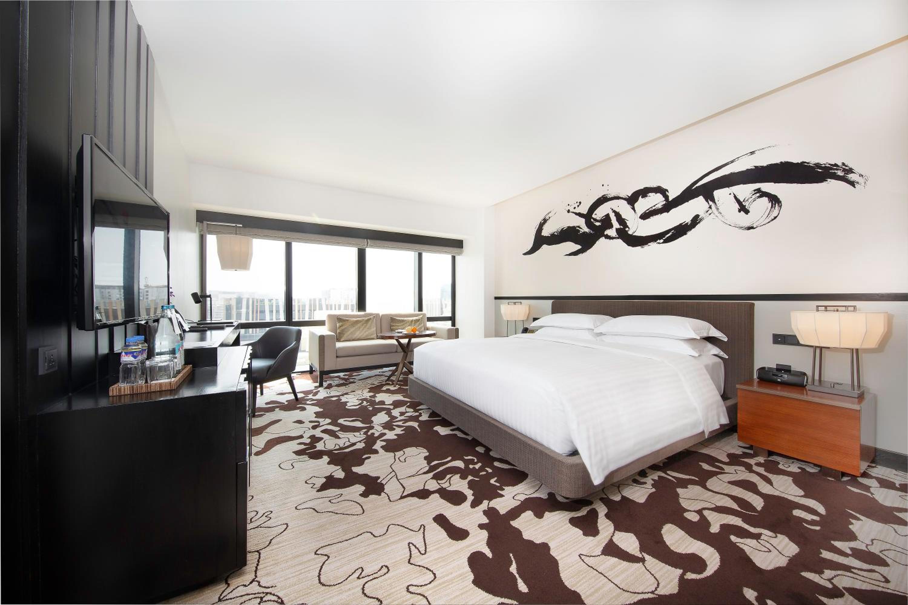 Nobu Deluxe King City View