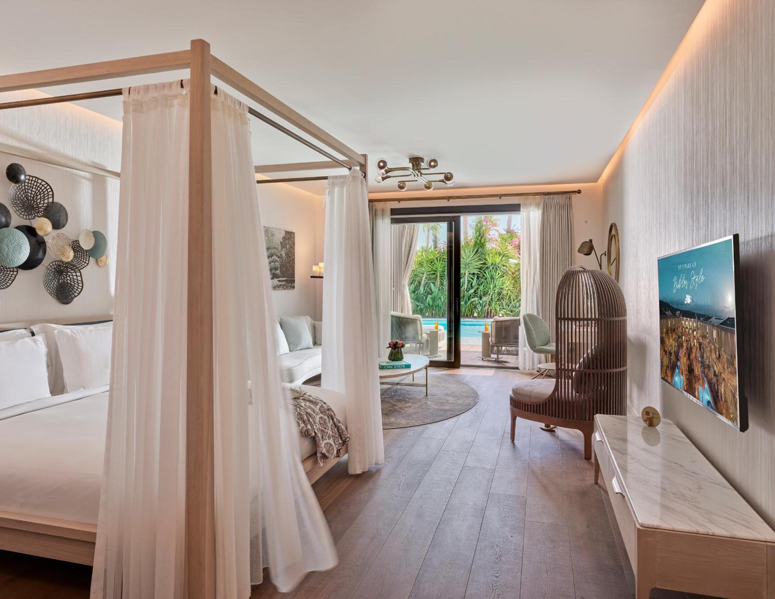 Suite Privée Familiale Laguna avec Terrasse et Accès Direct à la Piscine