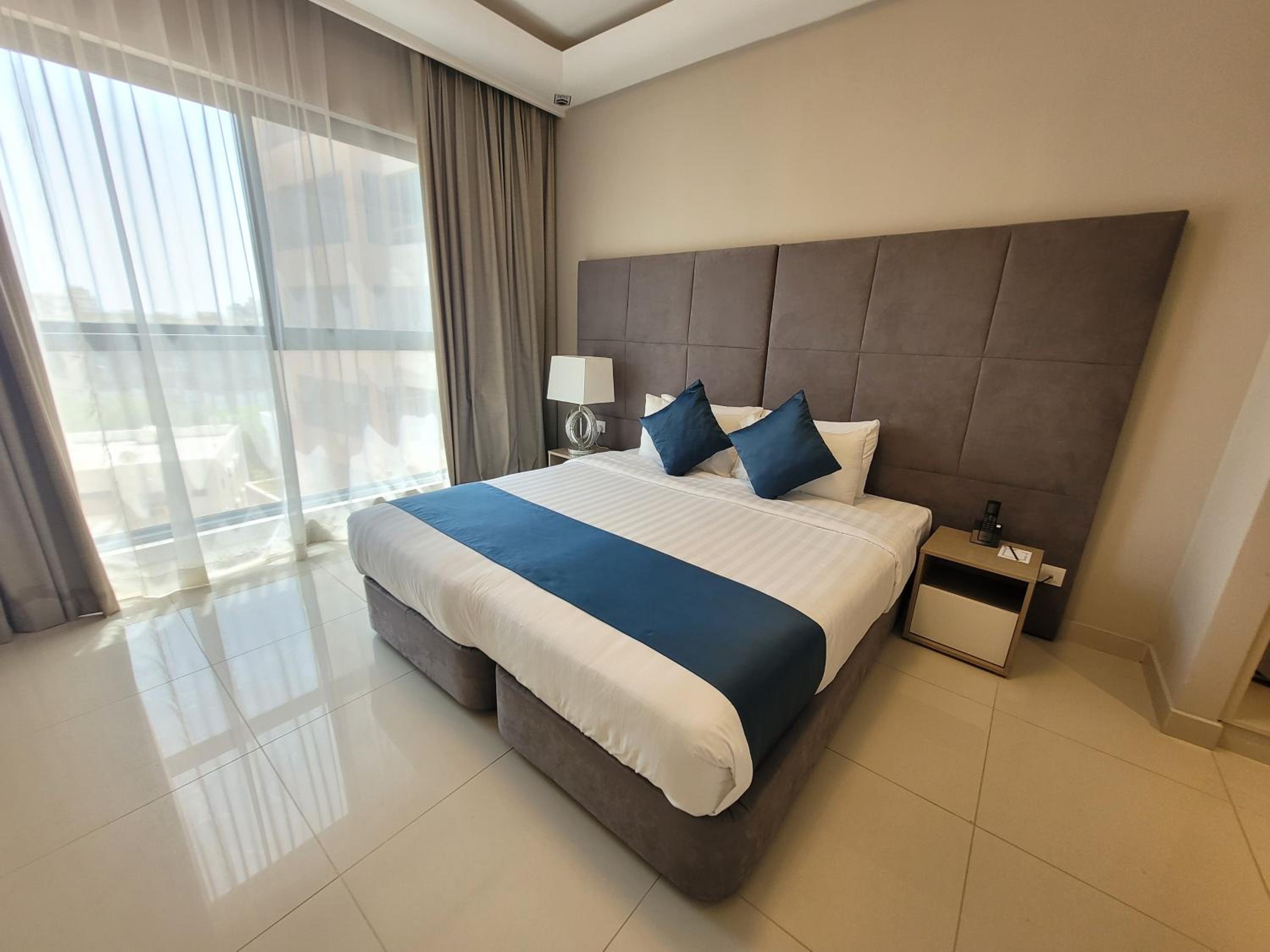 1BR Deluxe Suite