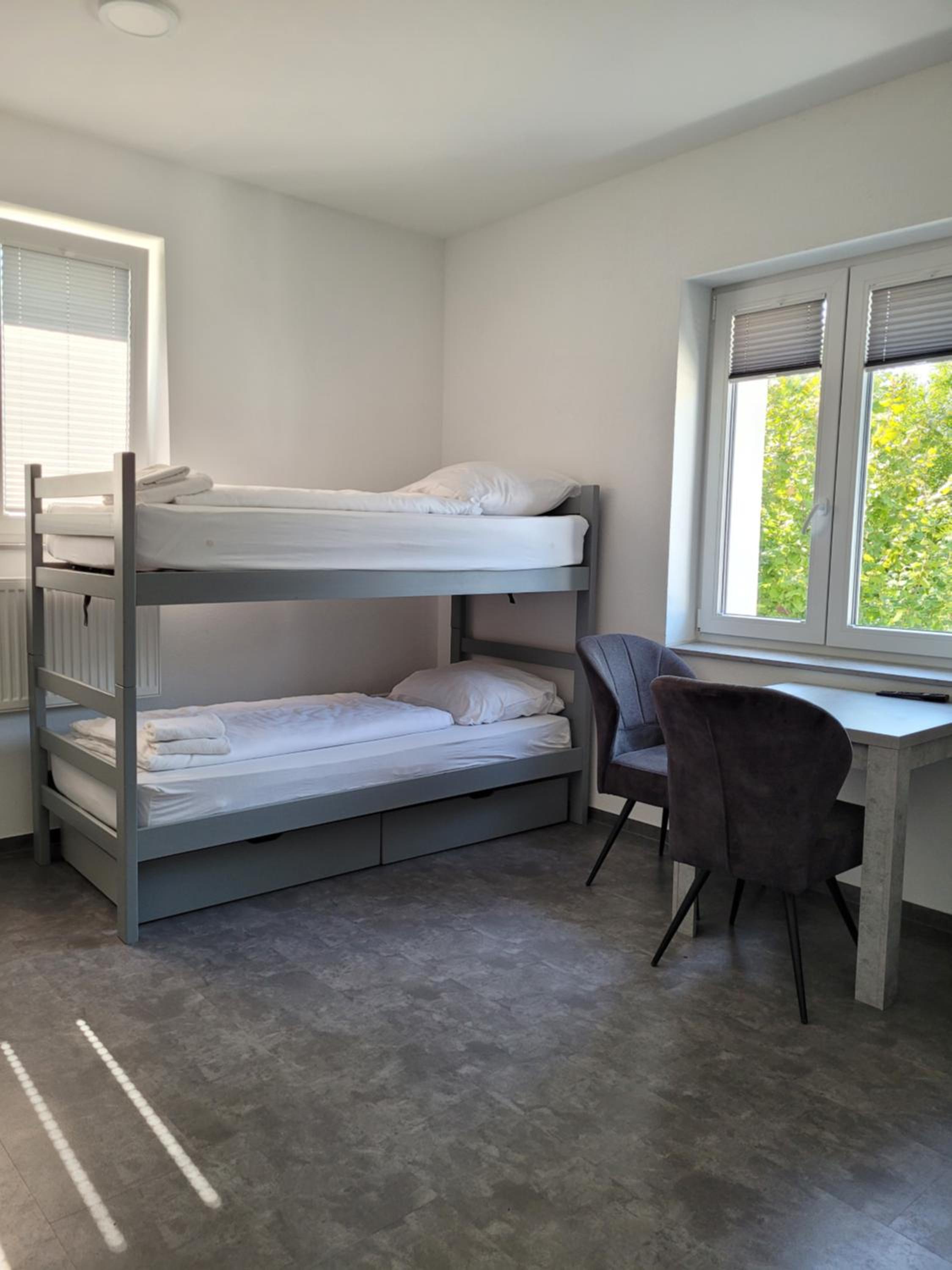 Economy Triple Room