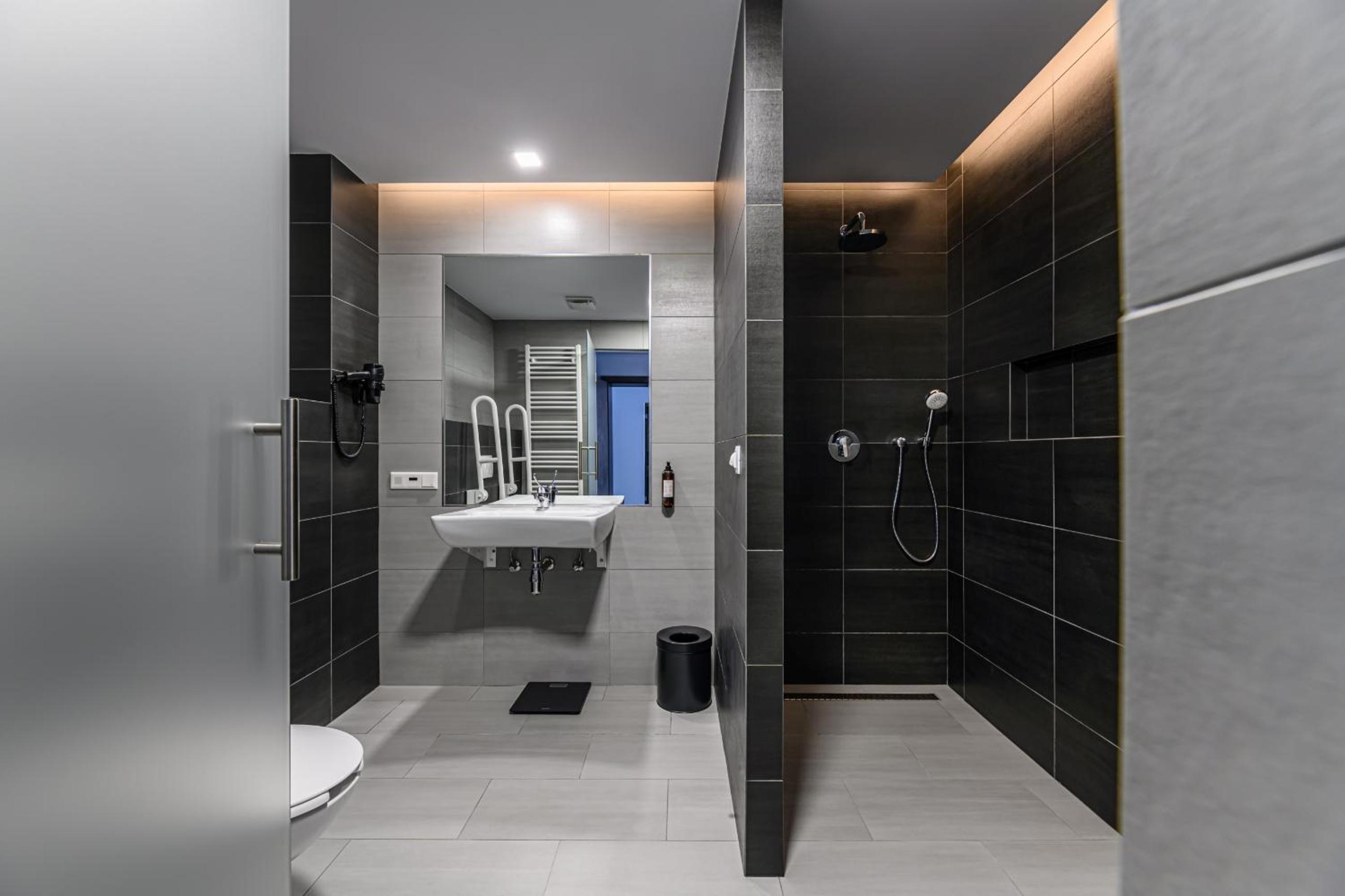Superior Apartment - Photo 2