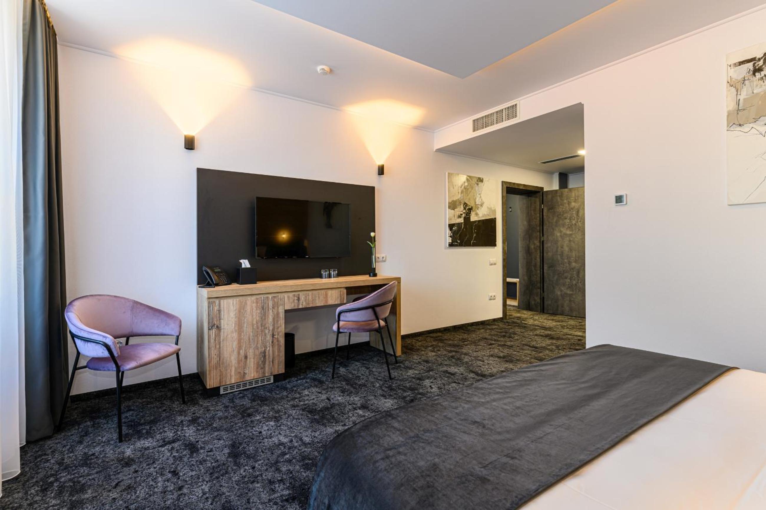 Superior Apartment - Photo 5