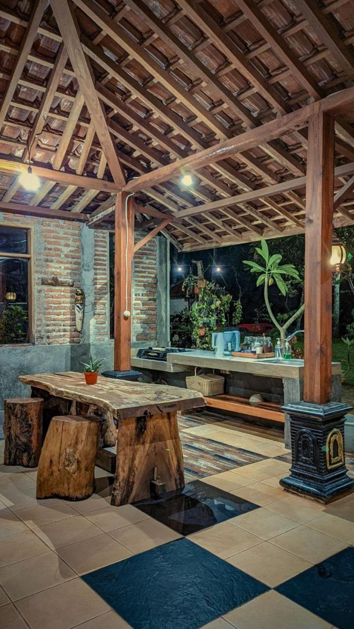 Villa - Photo 8