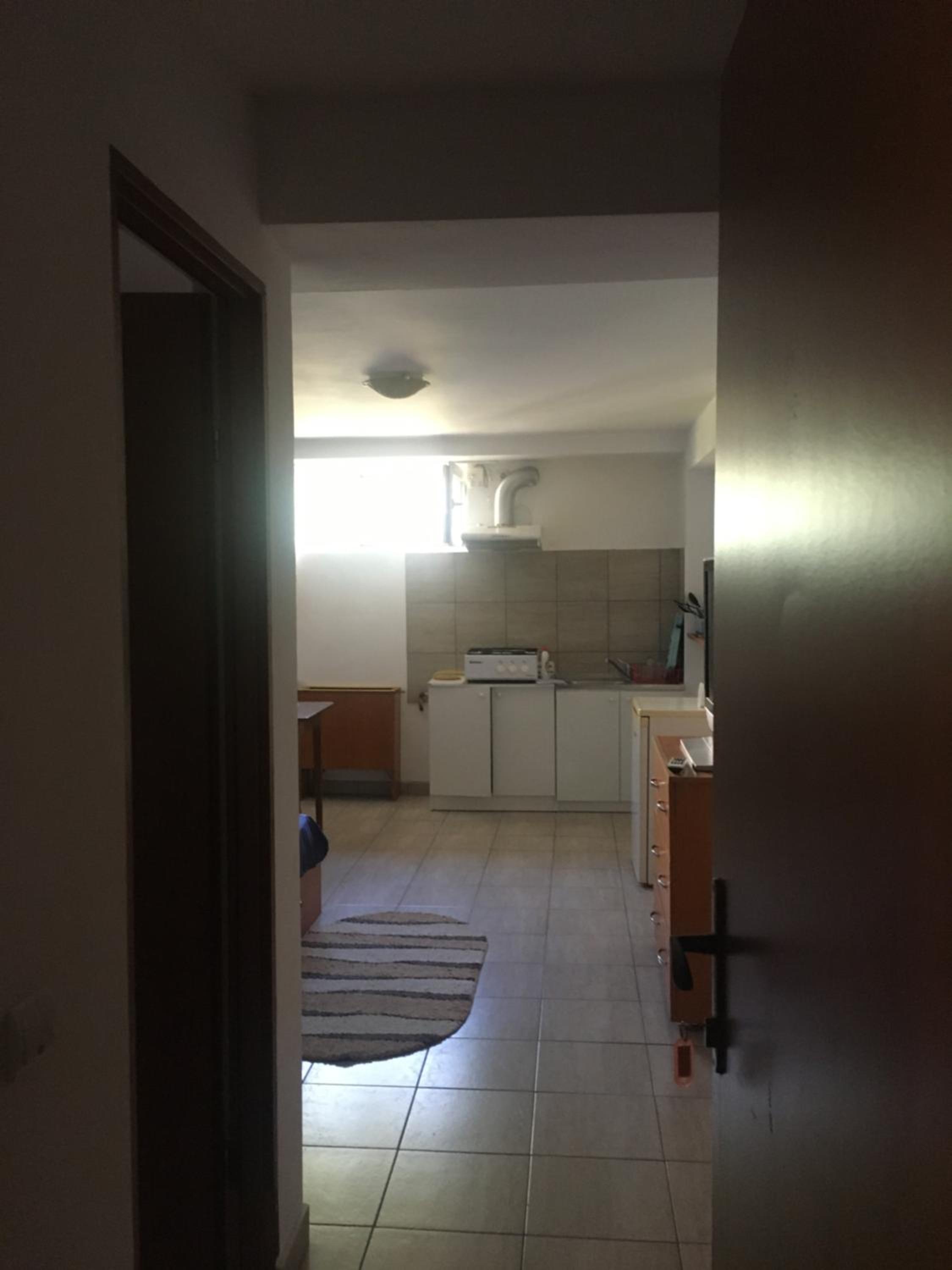Double Room with Private Bathroom - Photo 3