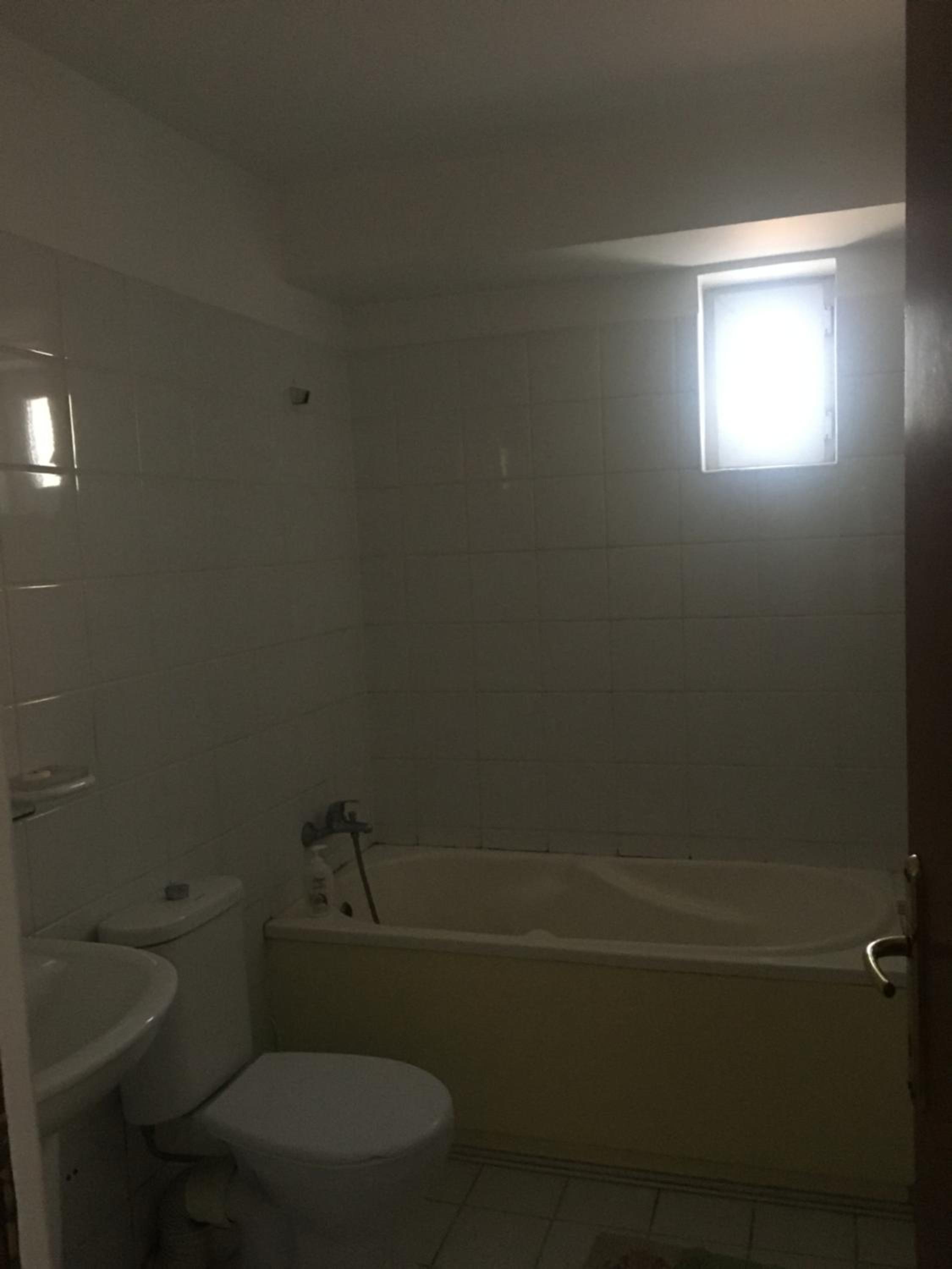 Double Room with Private Bathroom - Photo 1