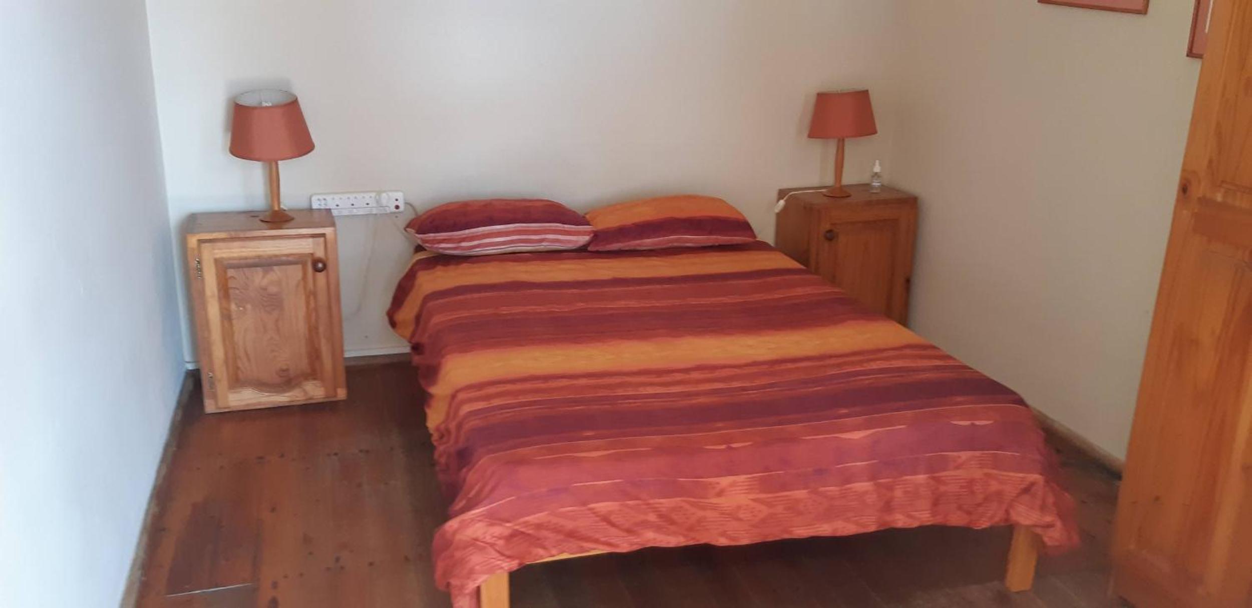 Standard Double Room with Shared Bathroom photo 3