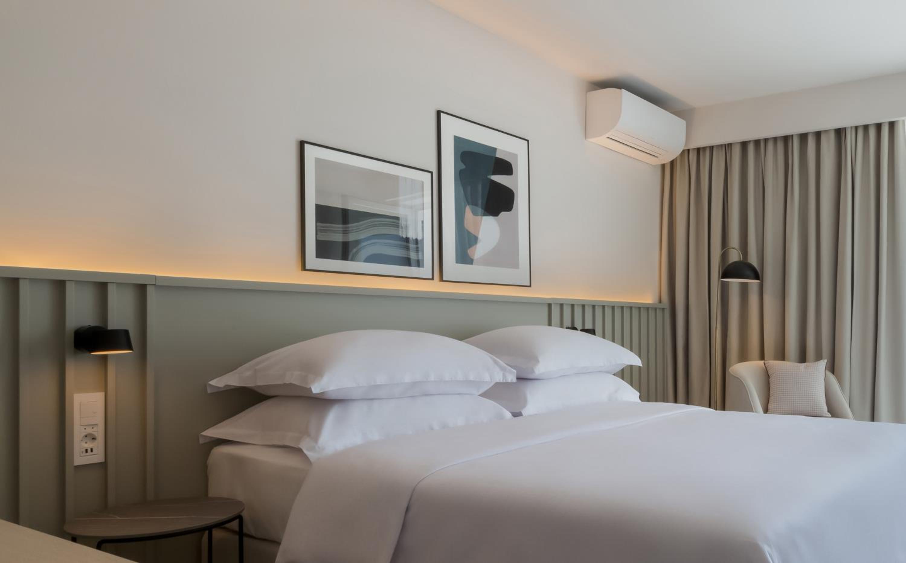 Classic Double Room