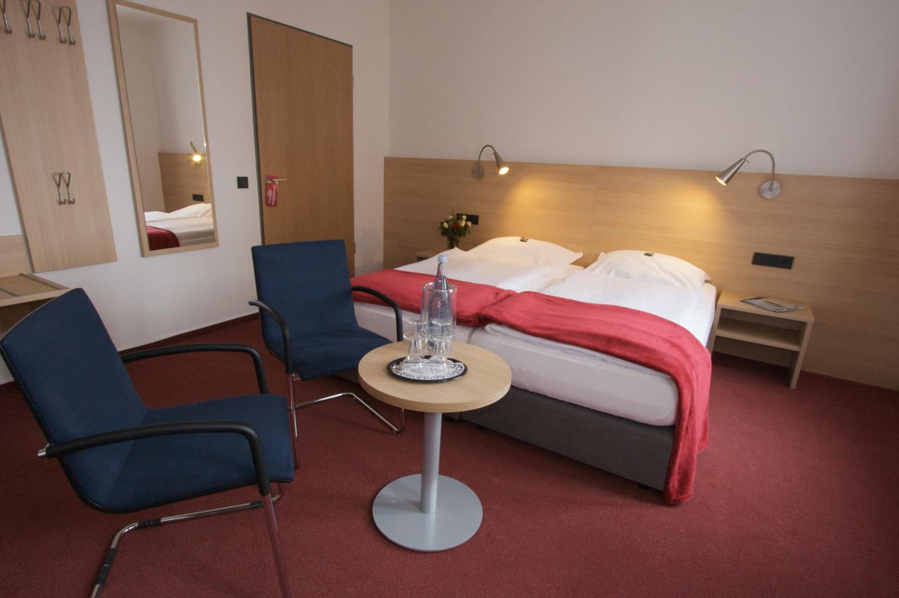 Double or Twin Room - Disability Access photo 2