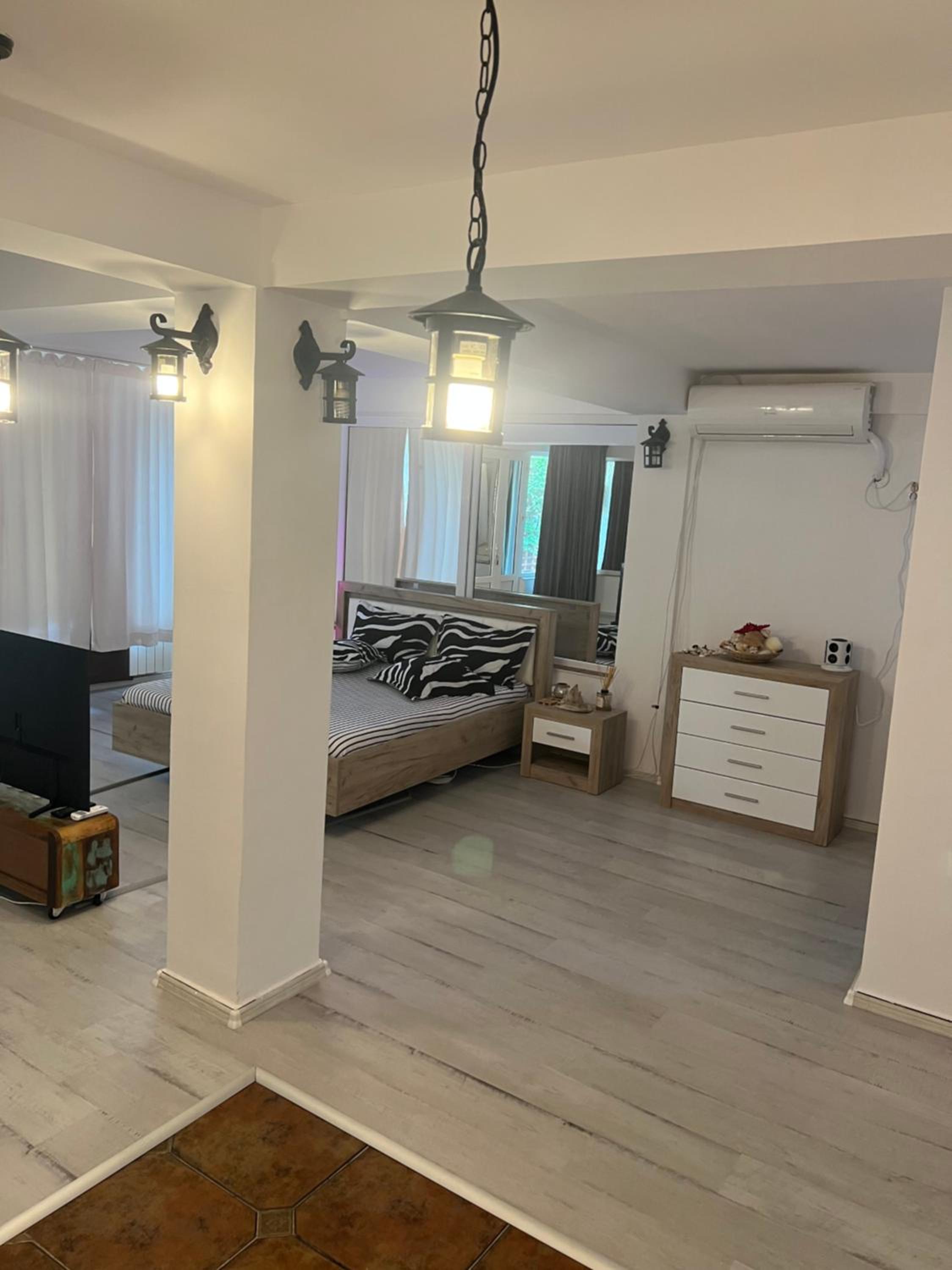 Studio Apartment photo 3