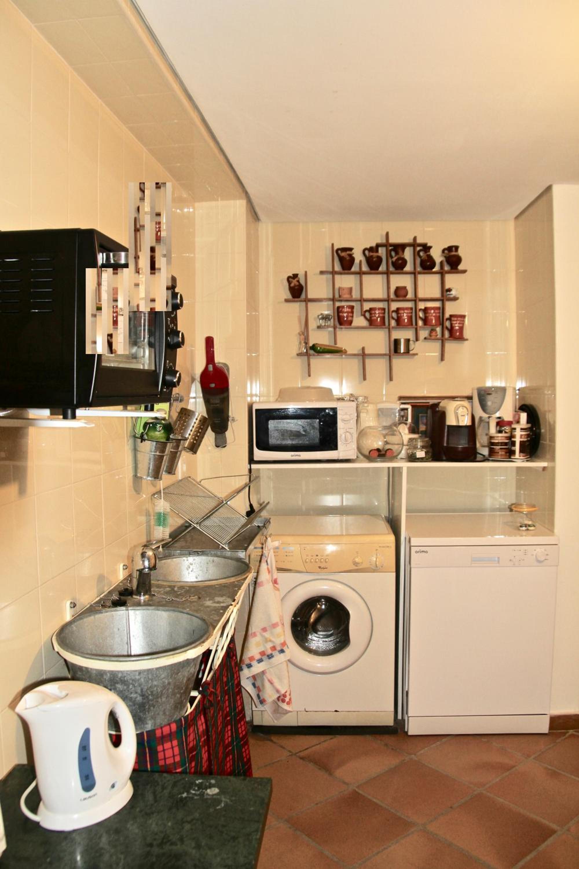 Double Room with Private Bathroom photo 3