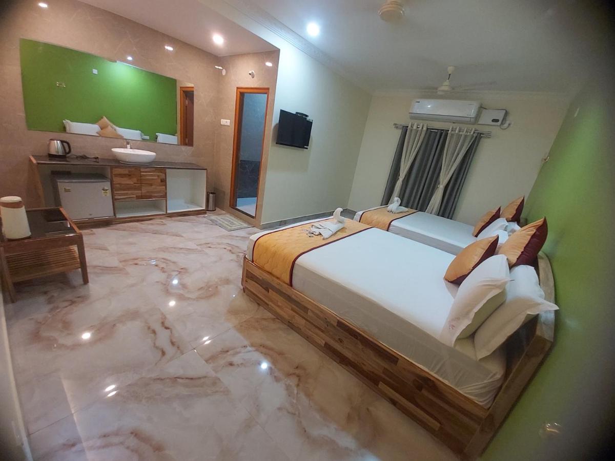 Deluxe Suite