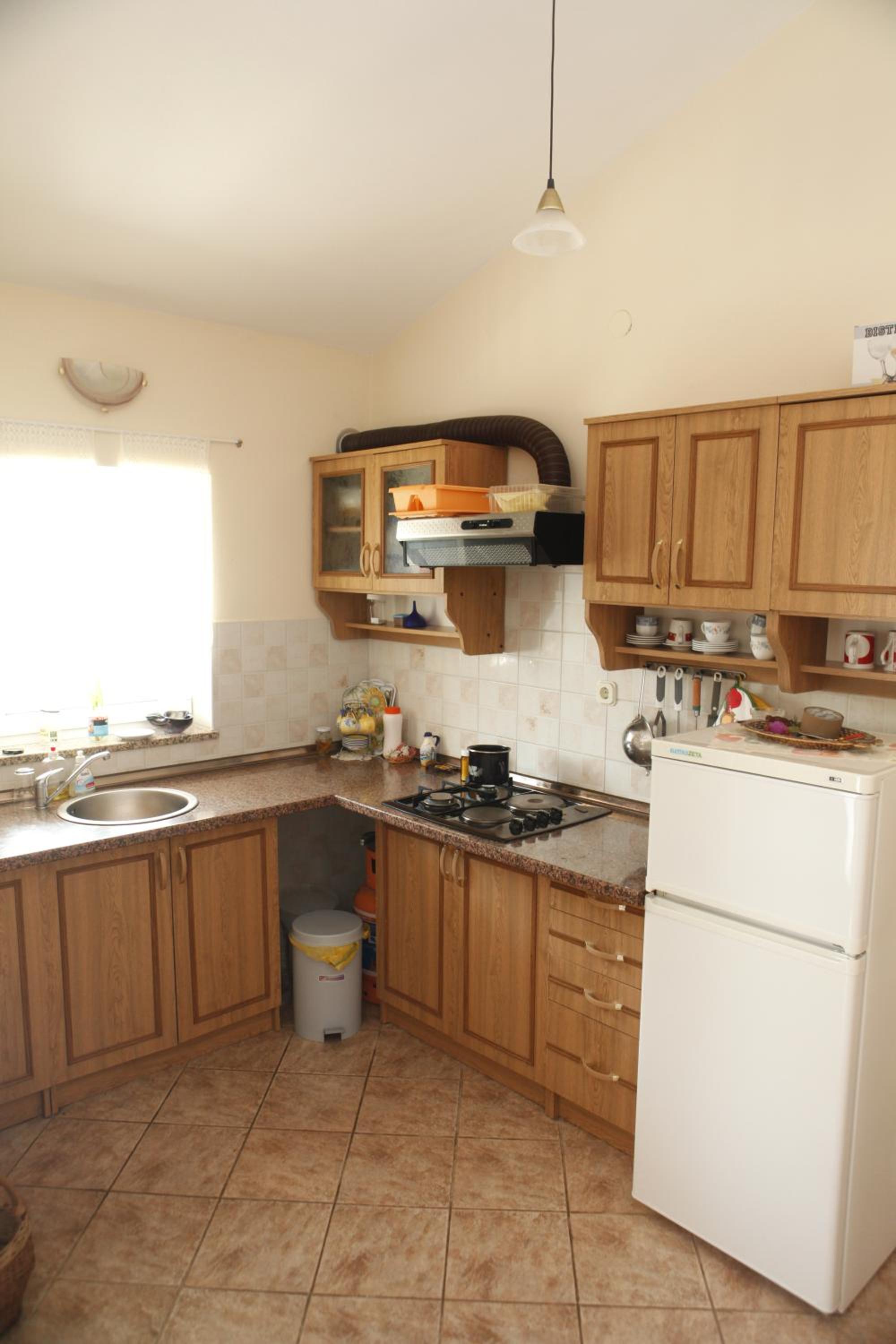 Apartment with Balcony photo 2
