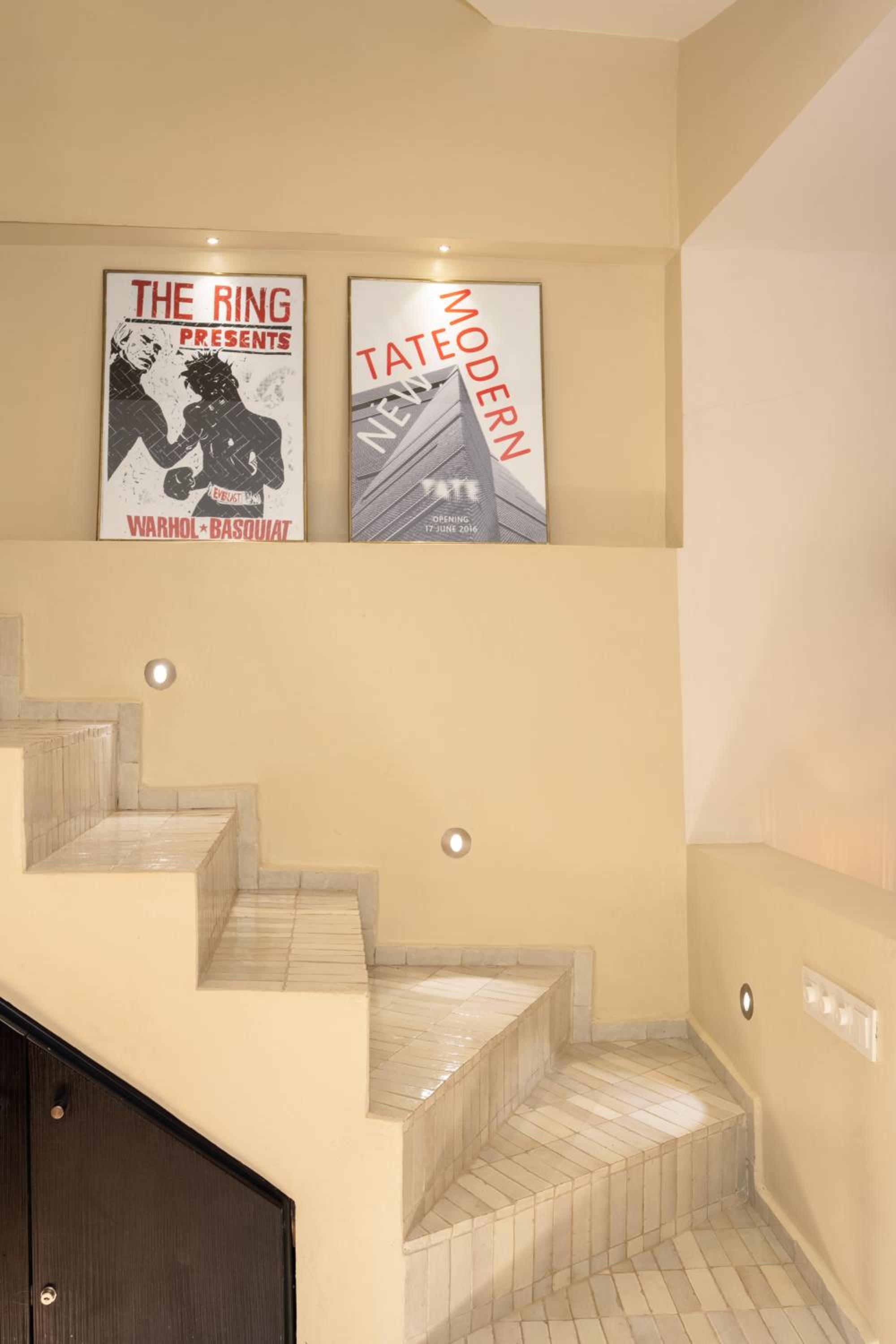 Three-Bedroom House - Photo 10