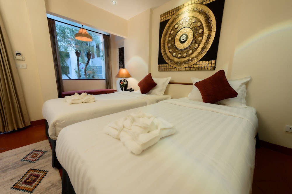 Deluxe Double or Twin Room - Photo 3