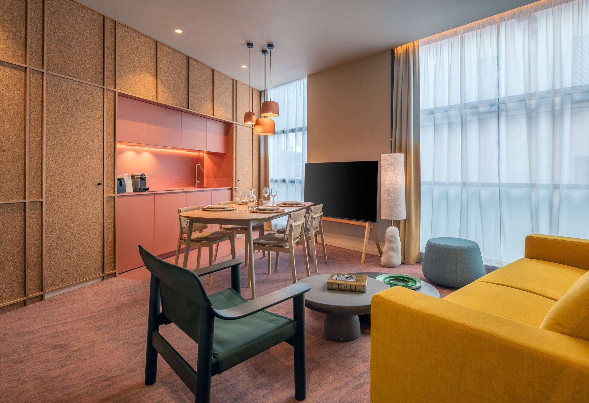 King One Bedroom Apartment