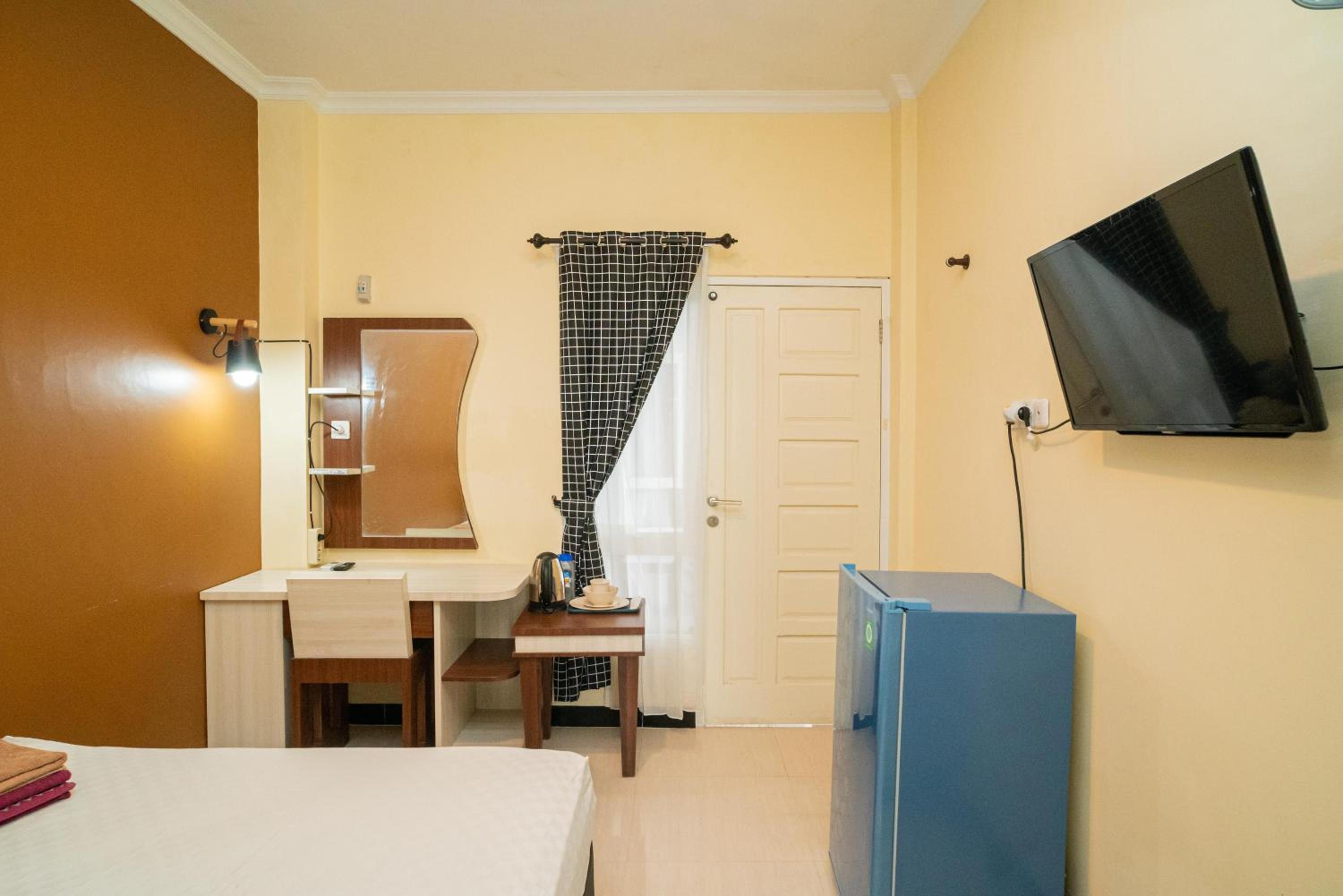 Standard Double Room photo 2