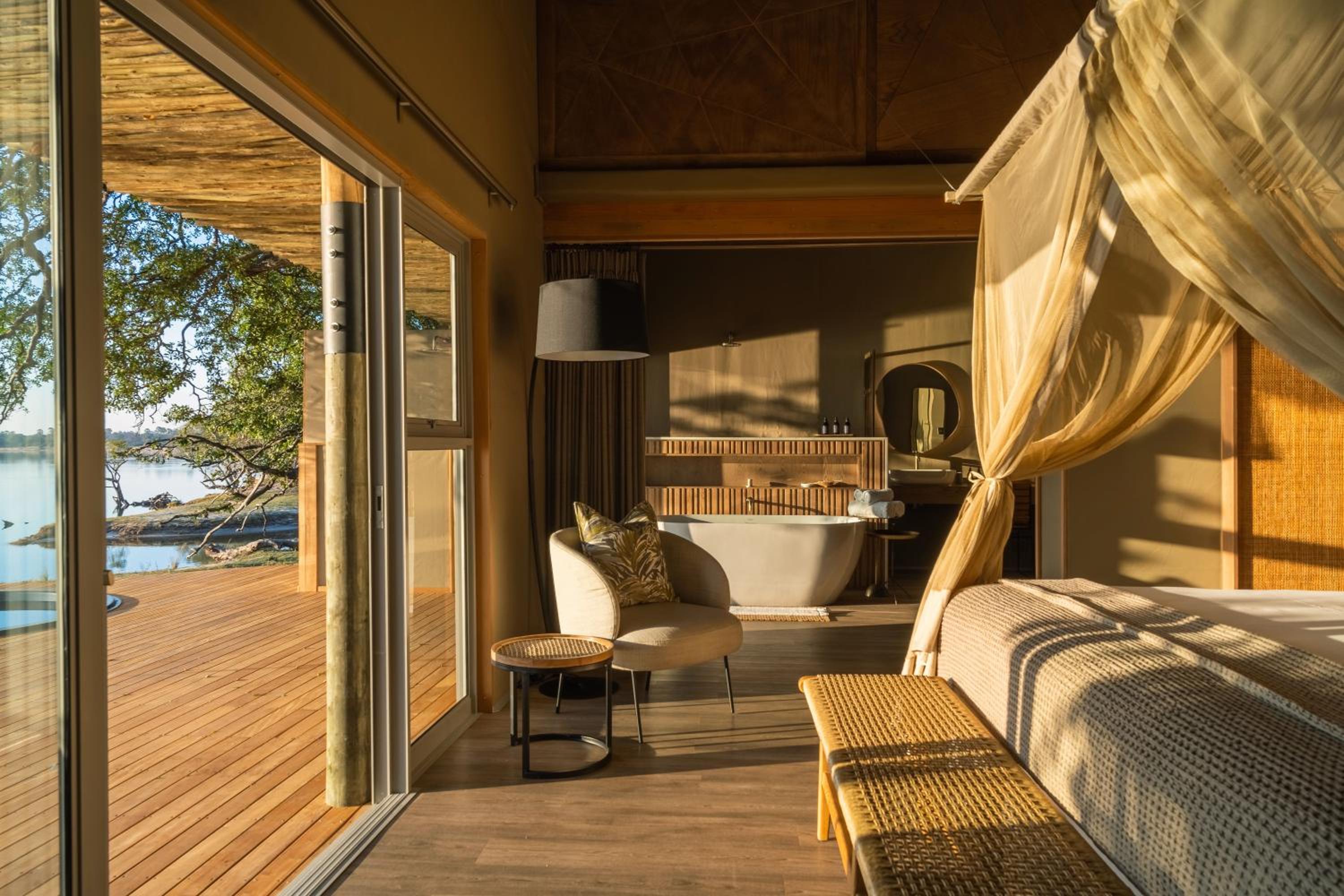 Superior Villa photo 2