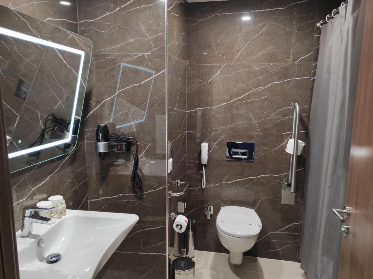 King Room - Mobility Access