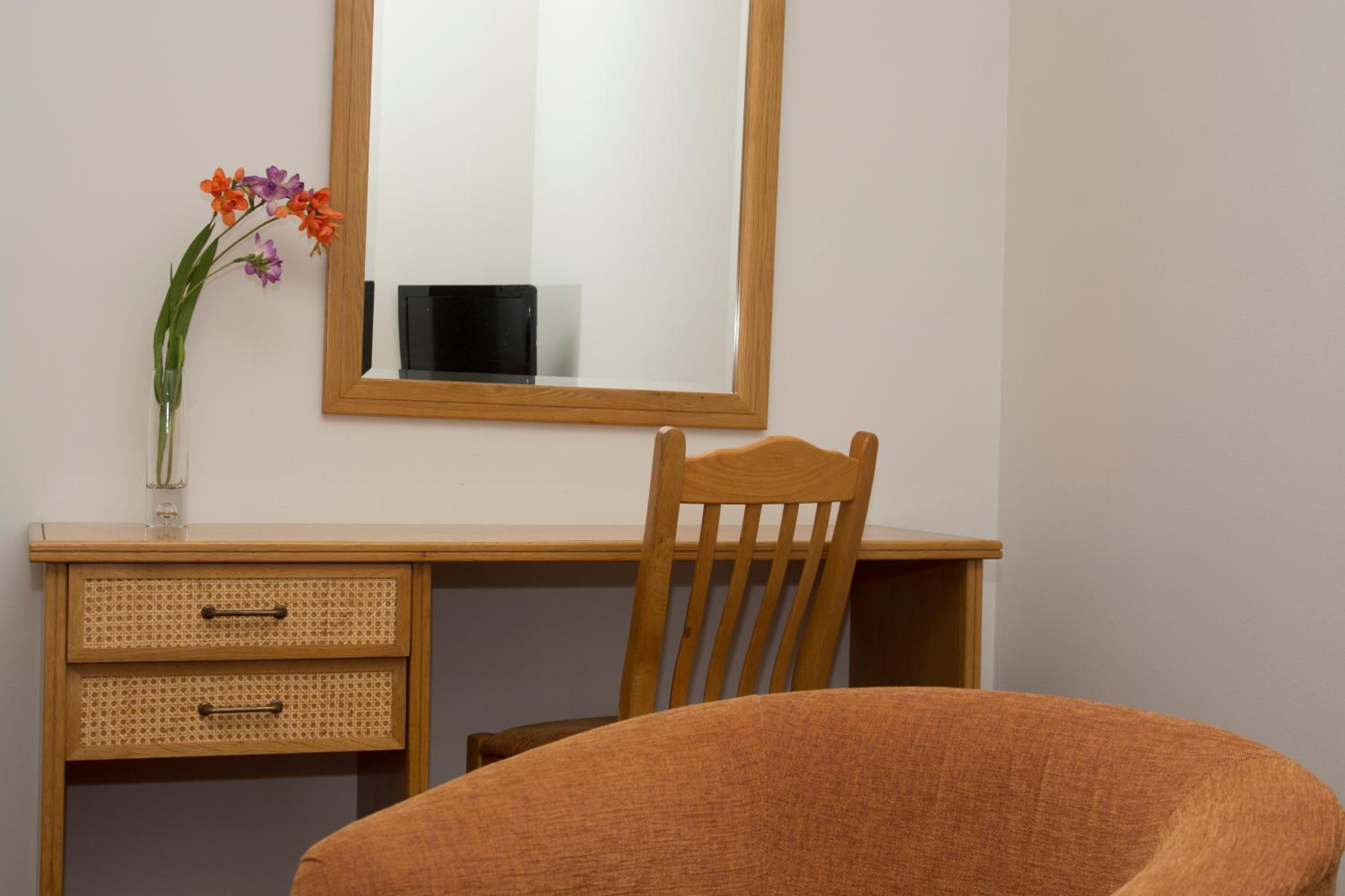 Double or Twin Room - Photo 7
