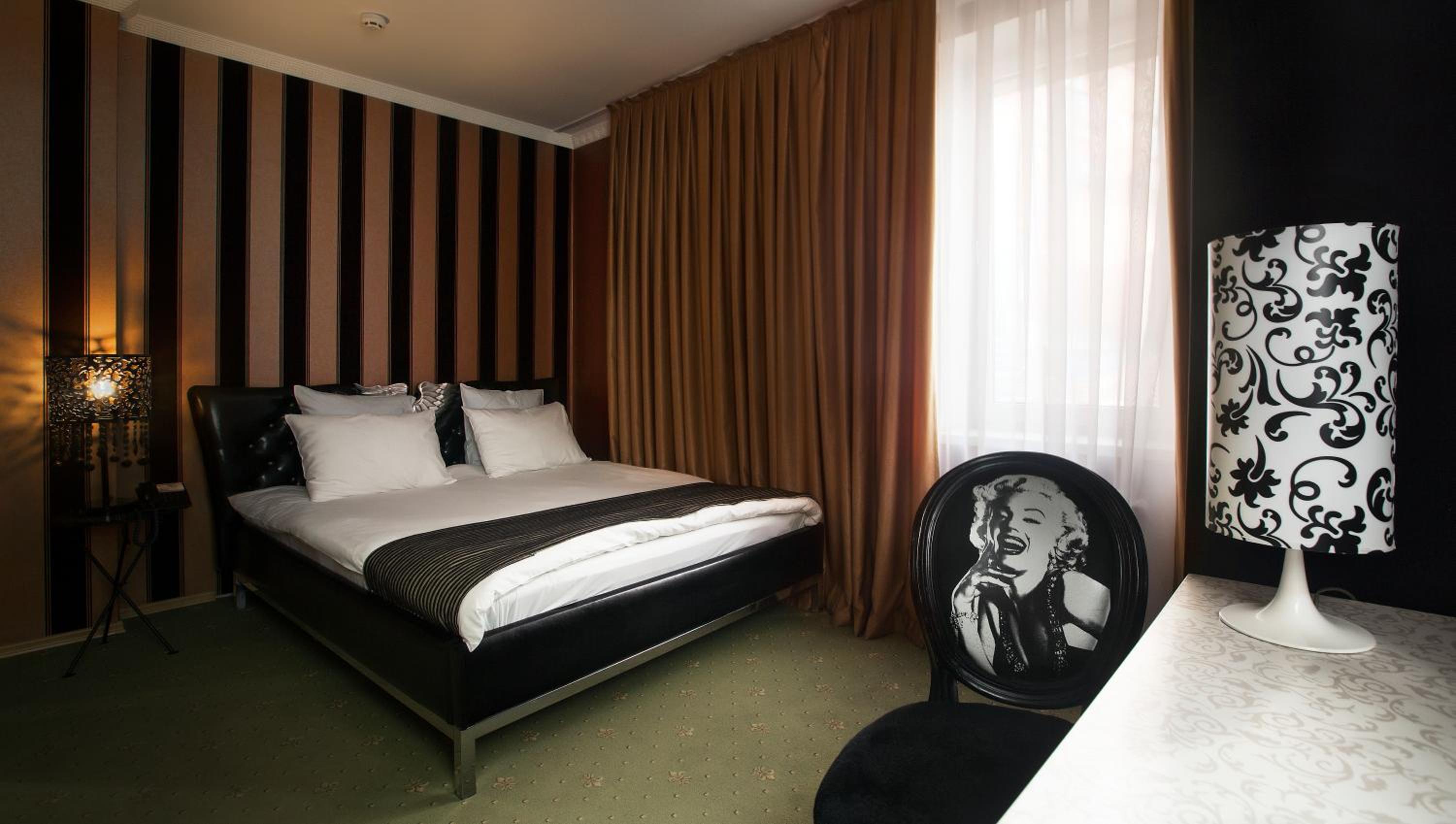 Budget Single Room