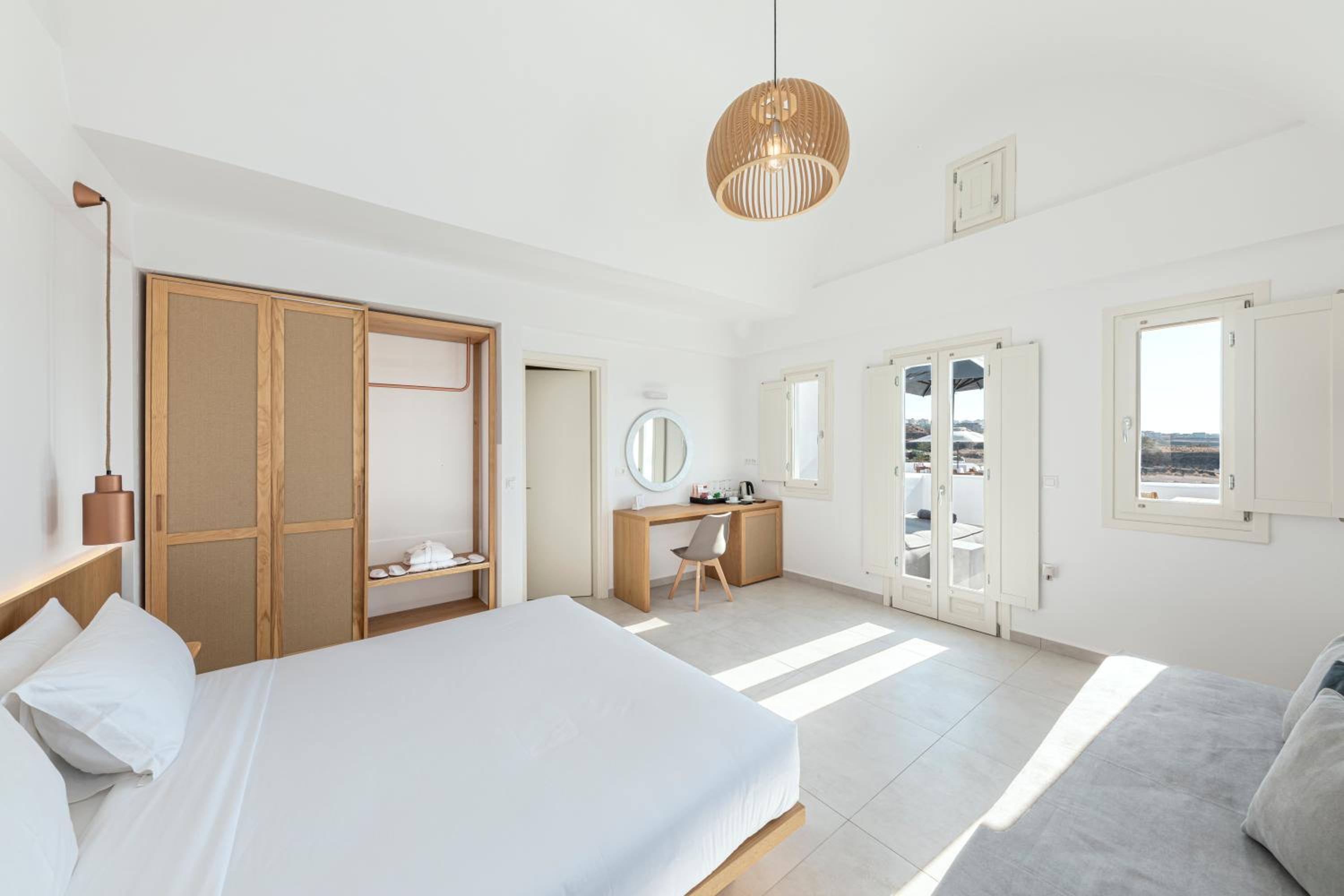 Panorama Suite with outdoor Hot Tub photo 3