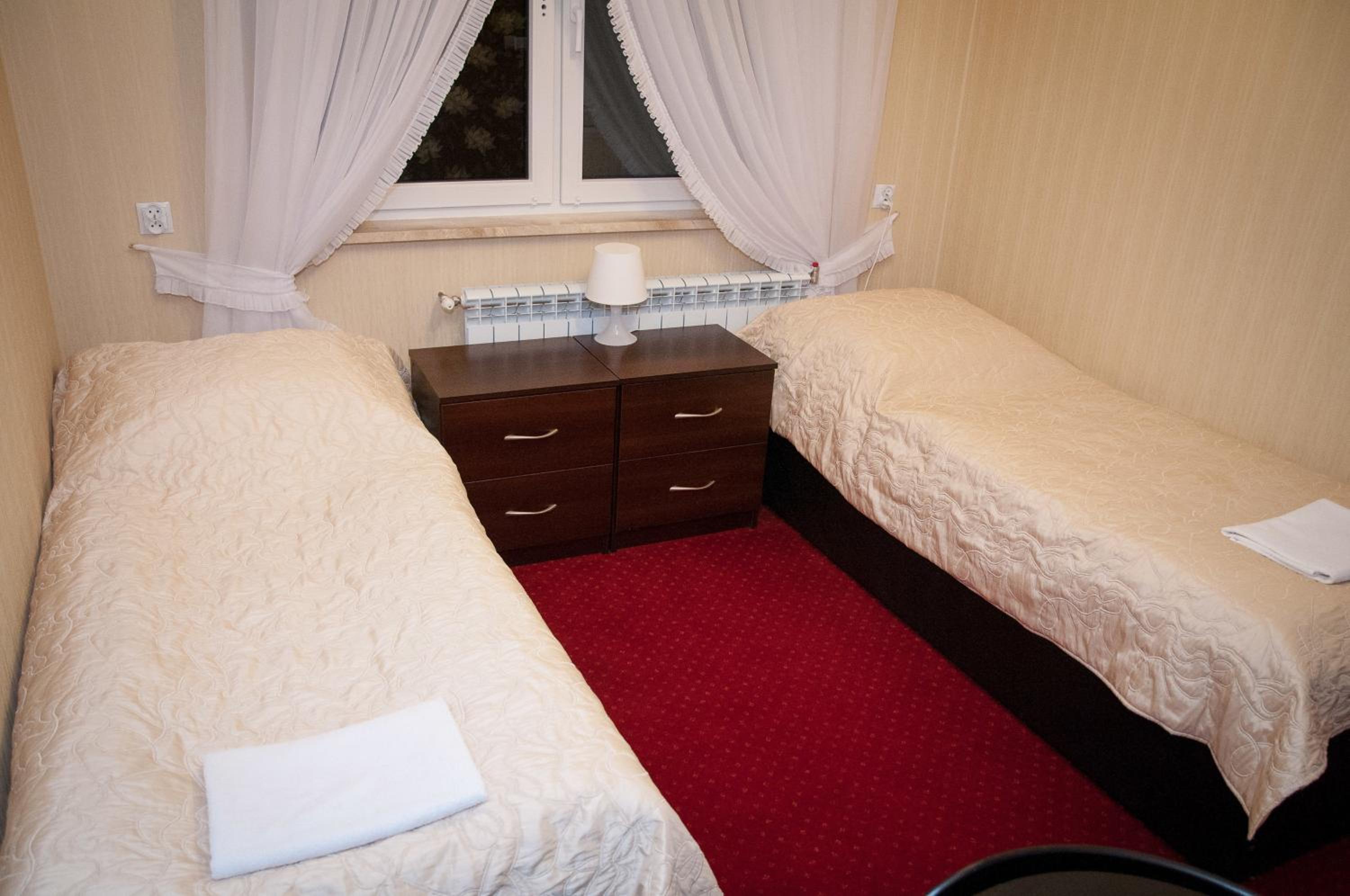 Double Room - Photo 4