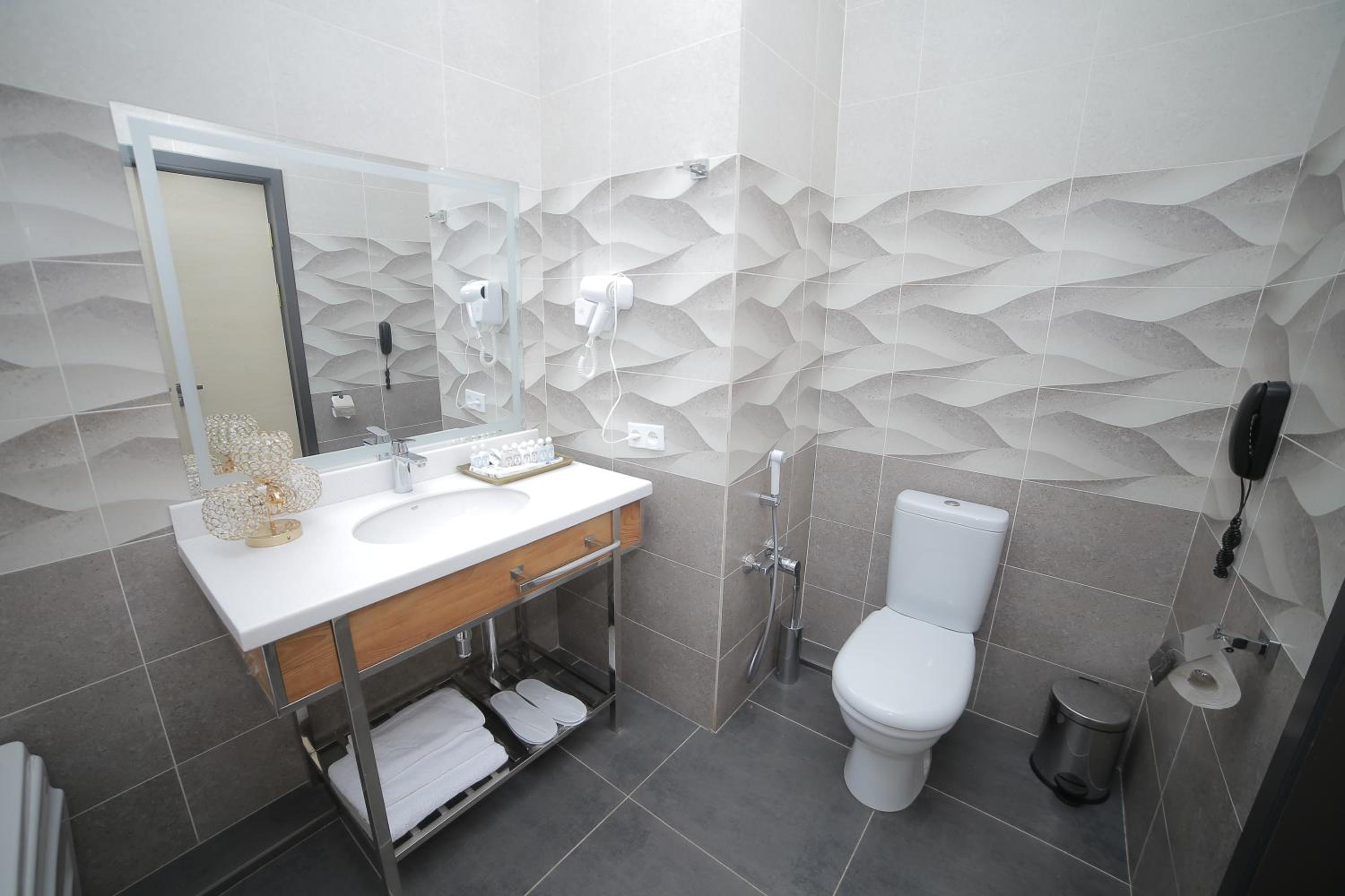 Standard Triple Room photo 3
