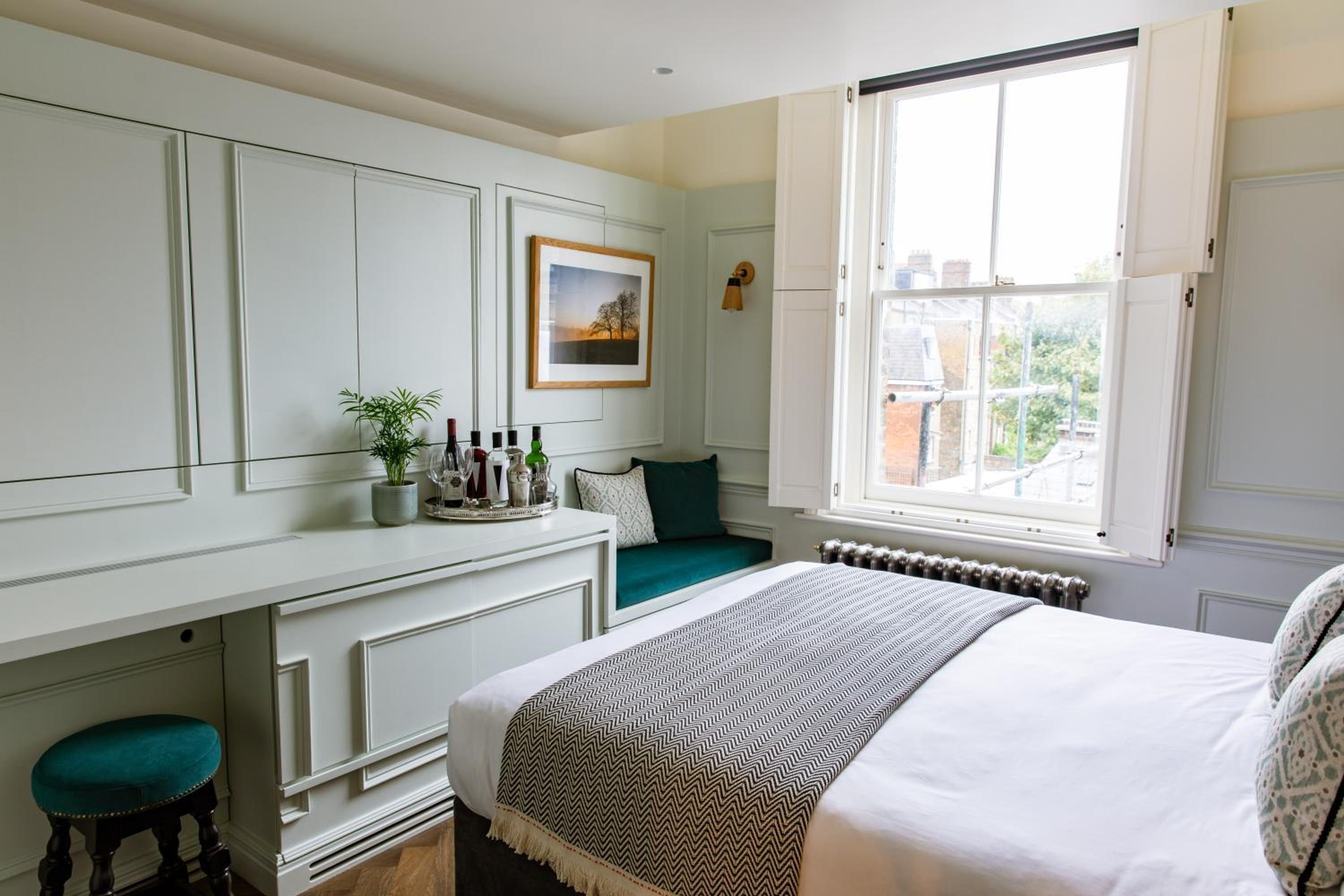 Deluxe Double Room photo 2