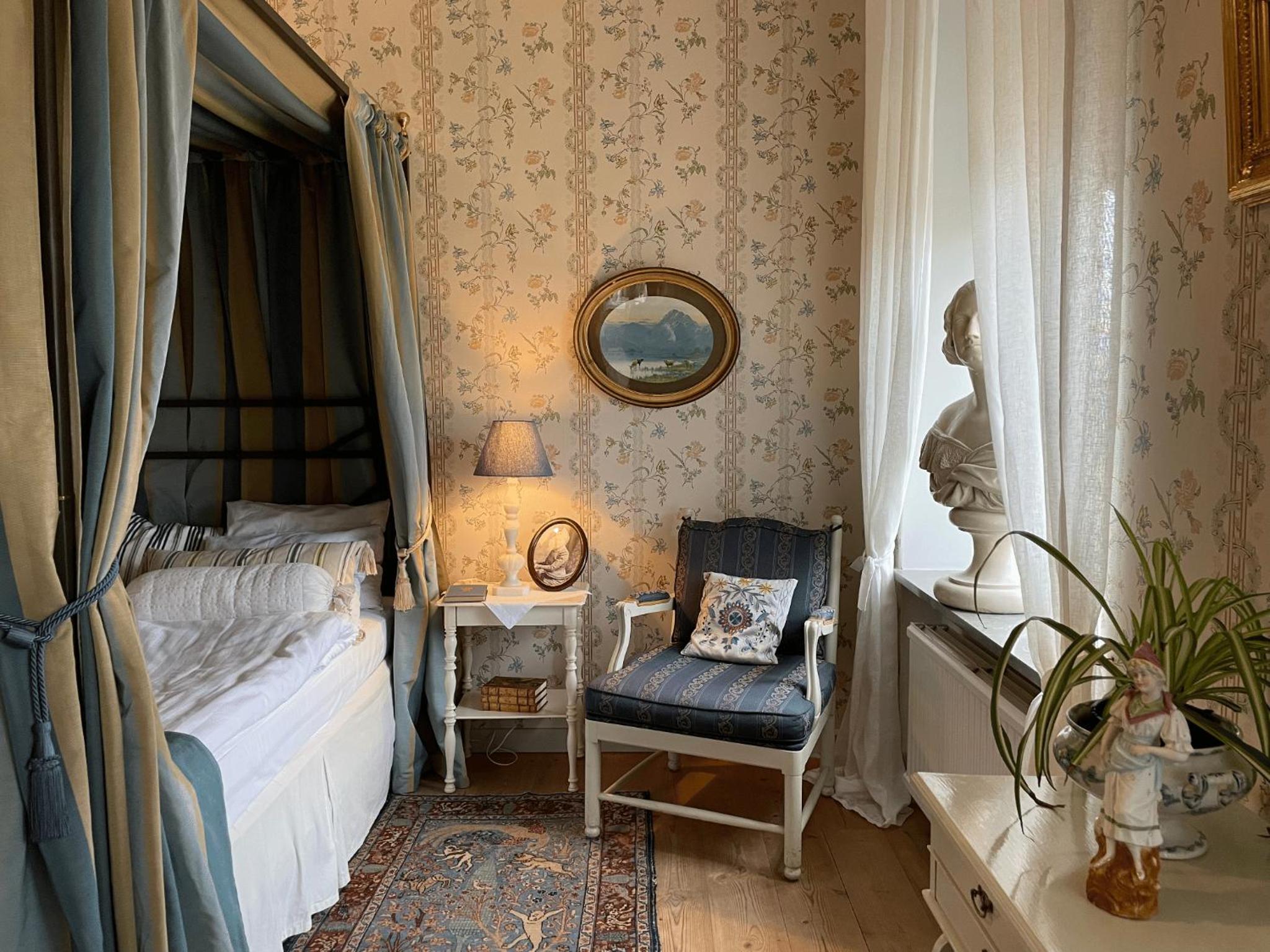 Superior Double Room with Garden View - Photo 9