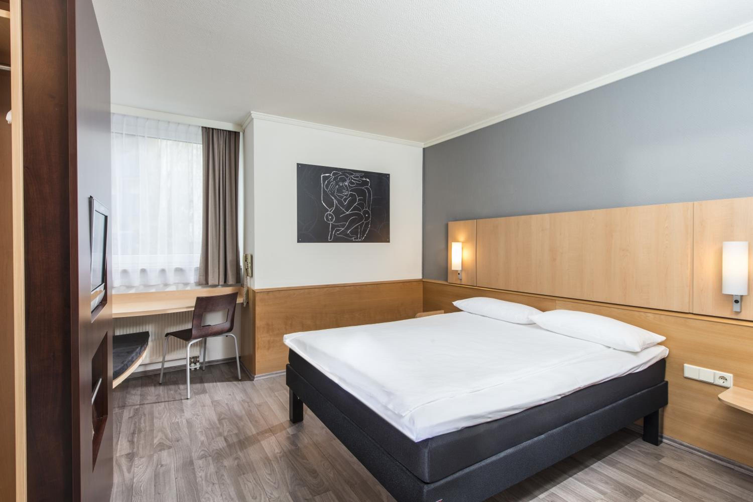 Double Room - Photo 1