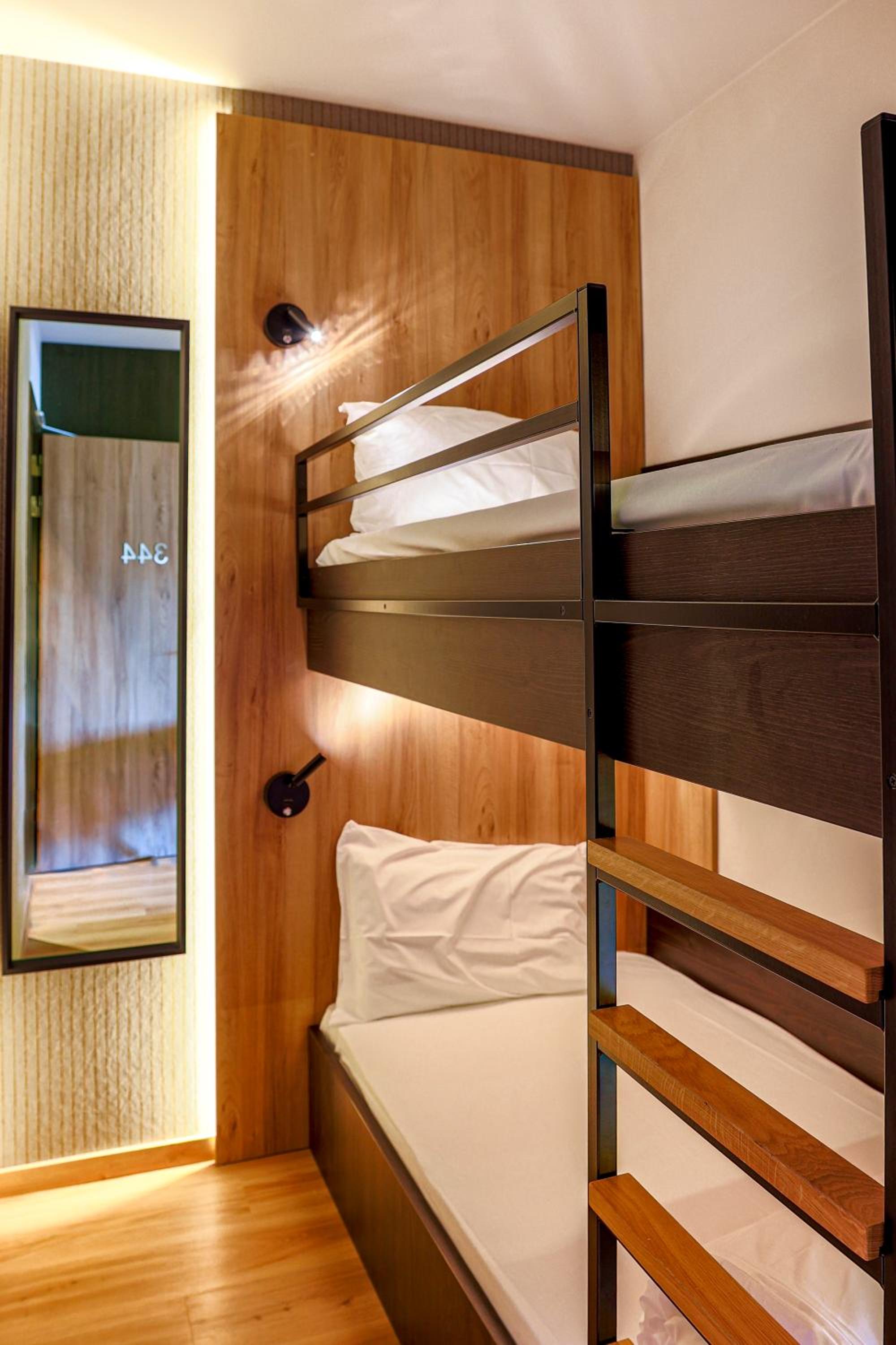 King Suite with Bunk Bed - Photo 18