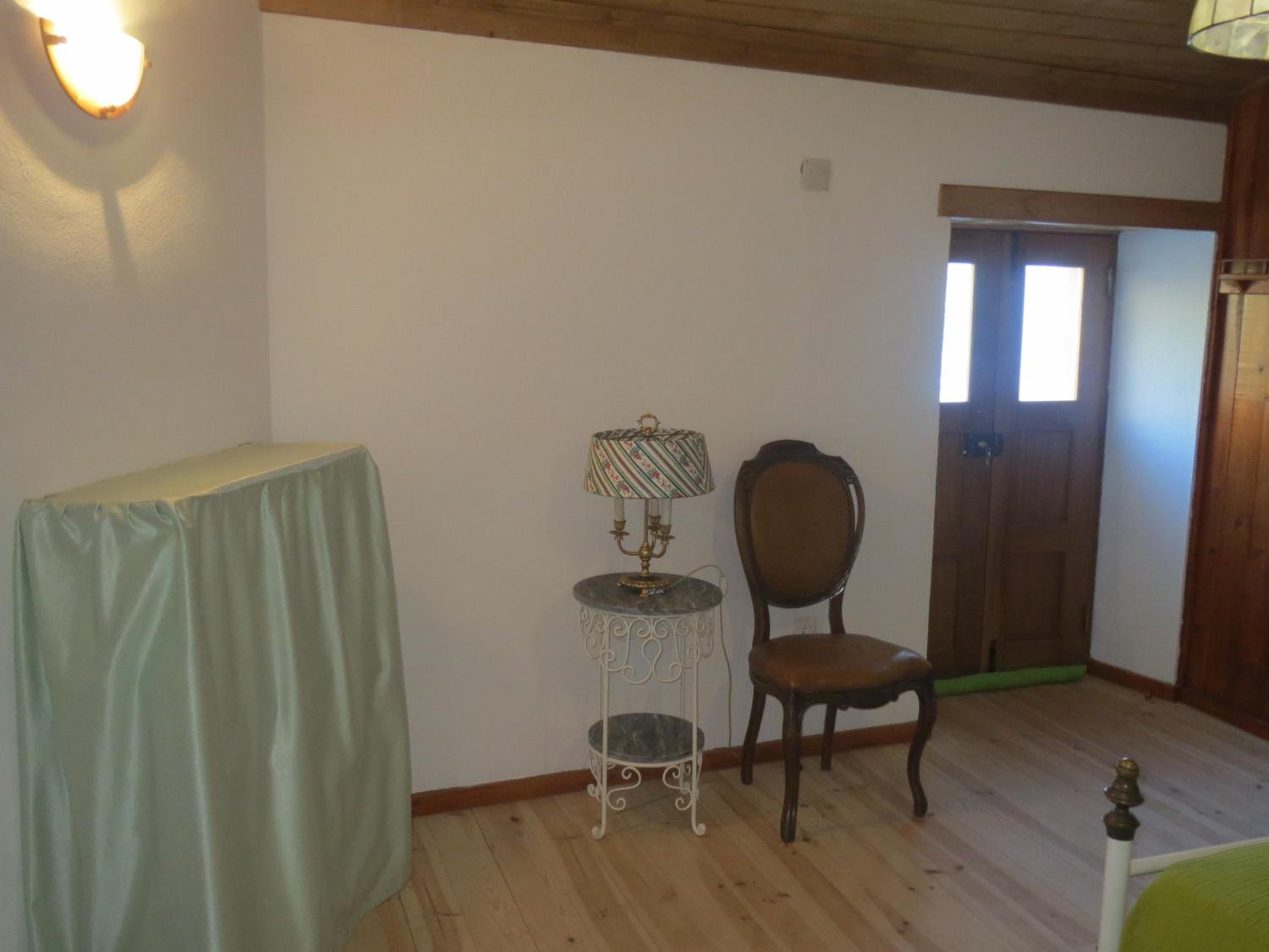 One-Bedroom House - Photo 16