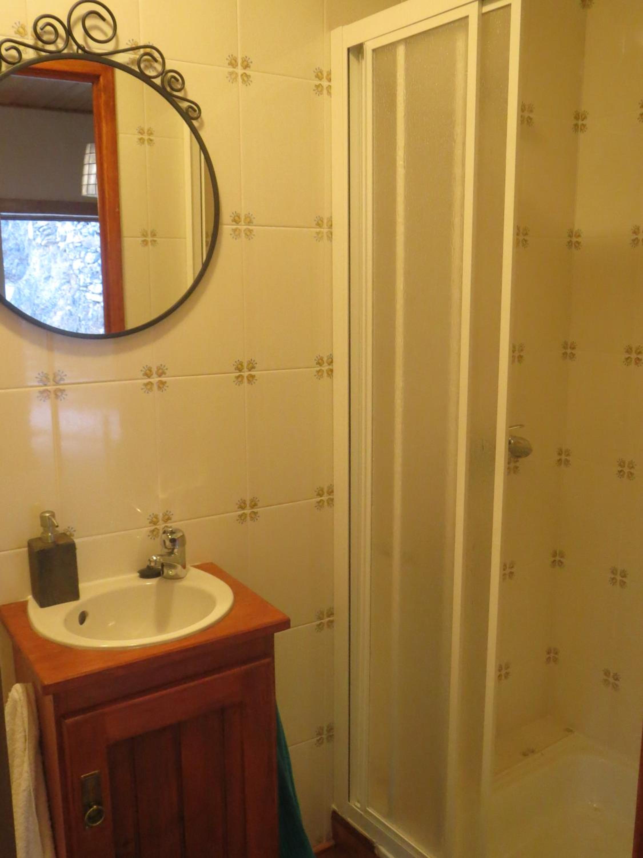 One-Bedroom House - Photo 3