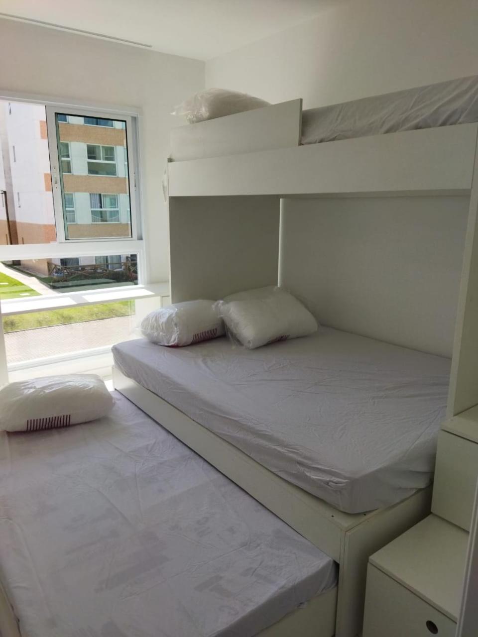 One-Bedroom Apartment - Photo 1